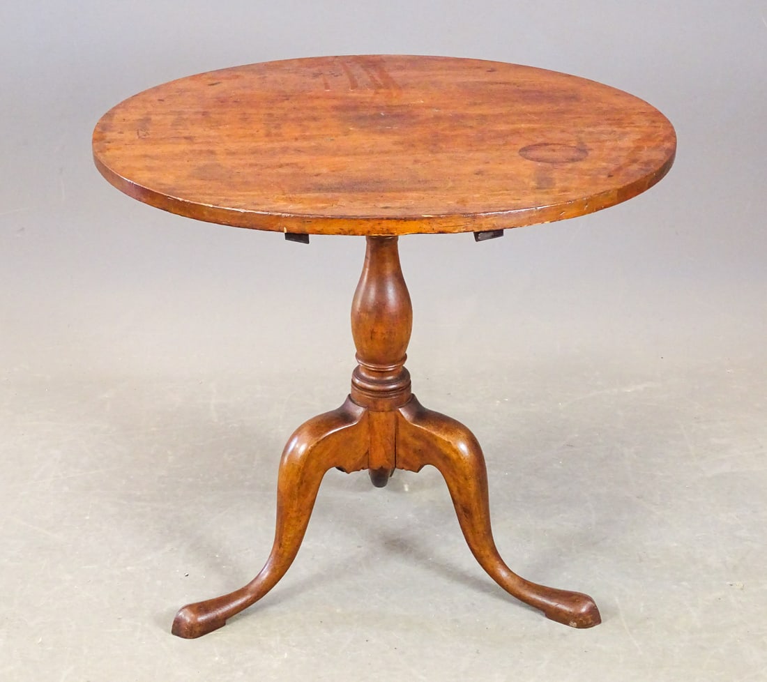 18th c. Tilt Top Stand - 4