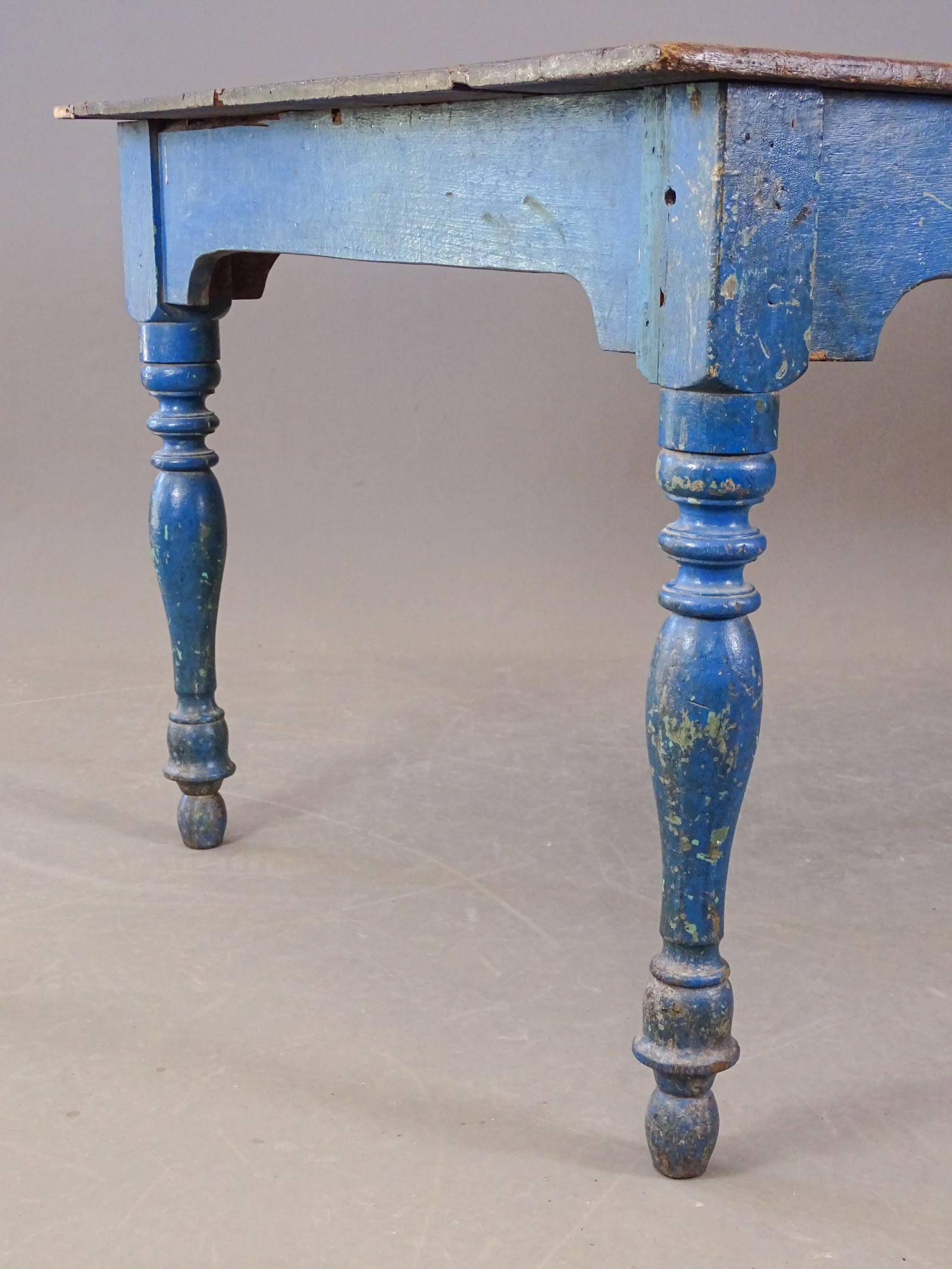 19th c. Farm Table - 2