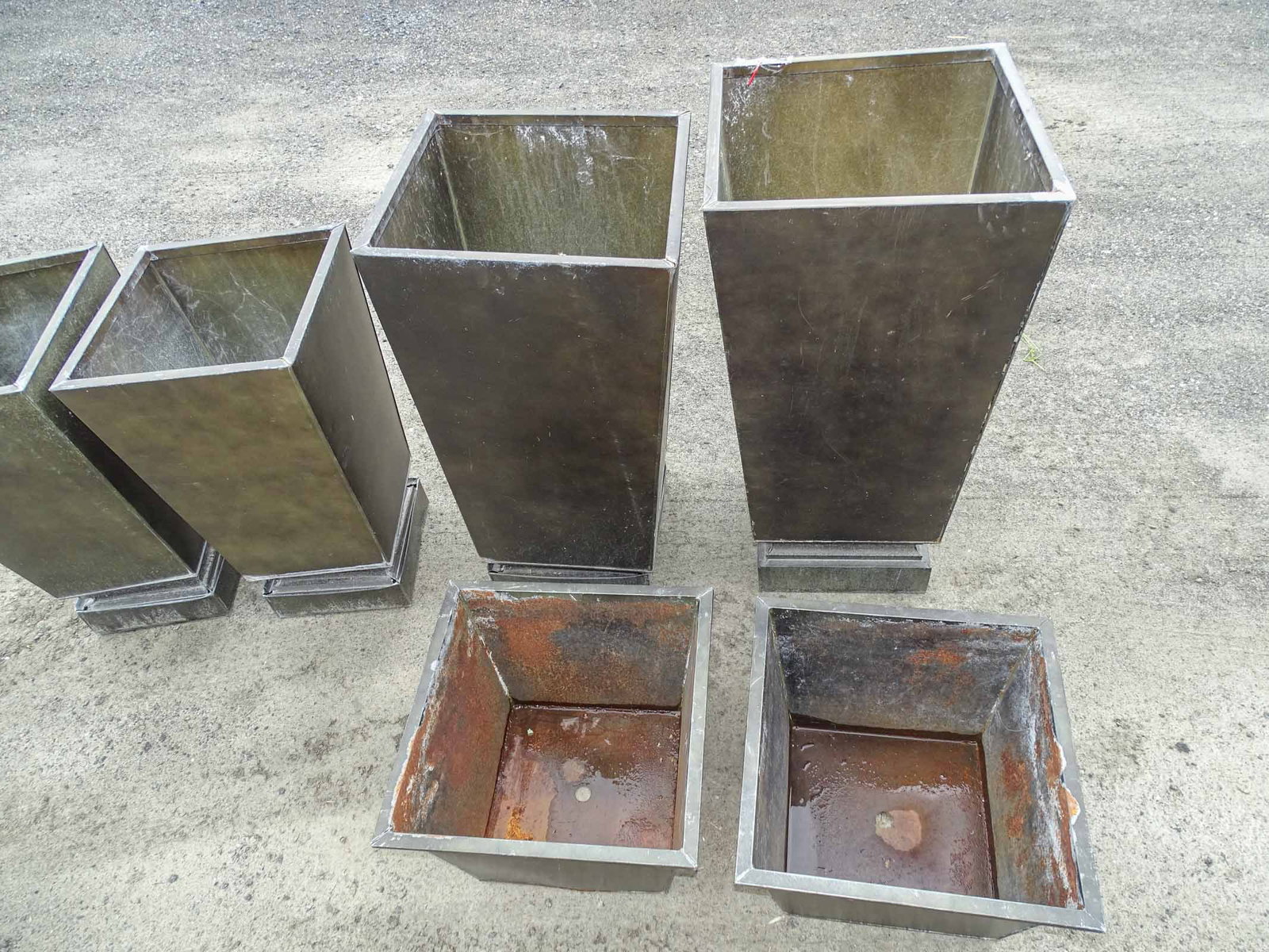 Tin Planters - 7