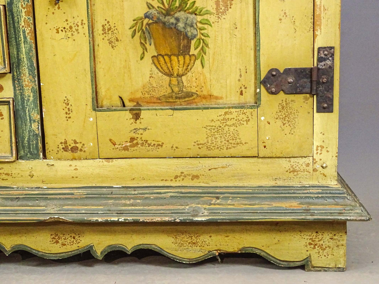 French Style Wall Cupboard - 9