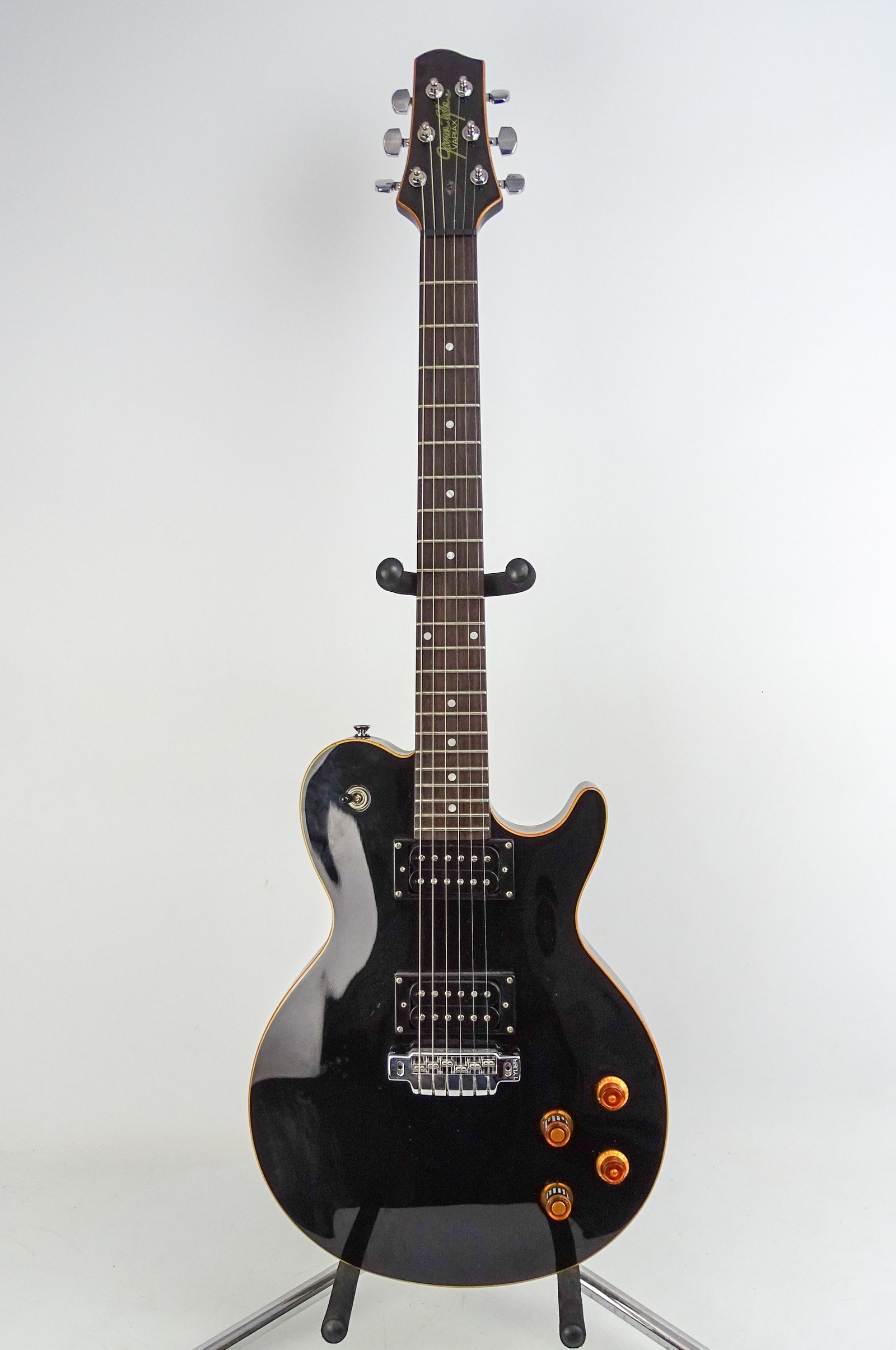 Line 6 James Tyler Variax Guitar (1 of 15)