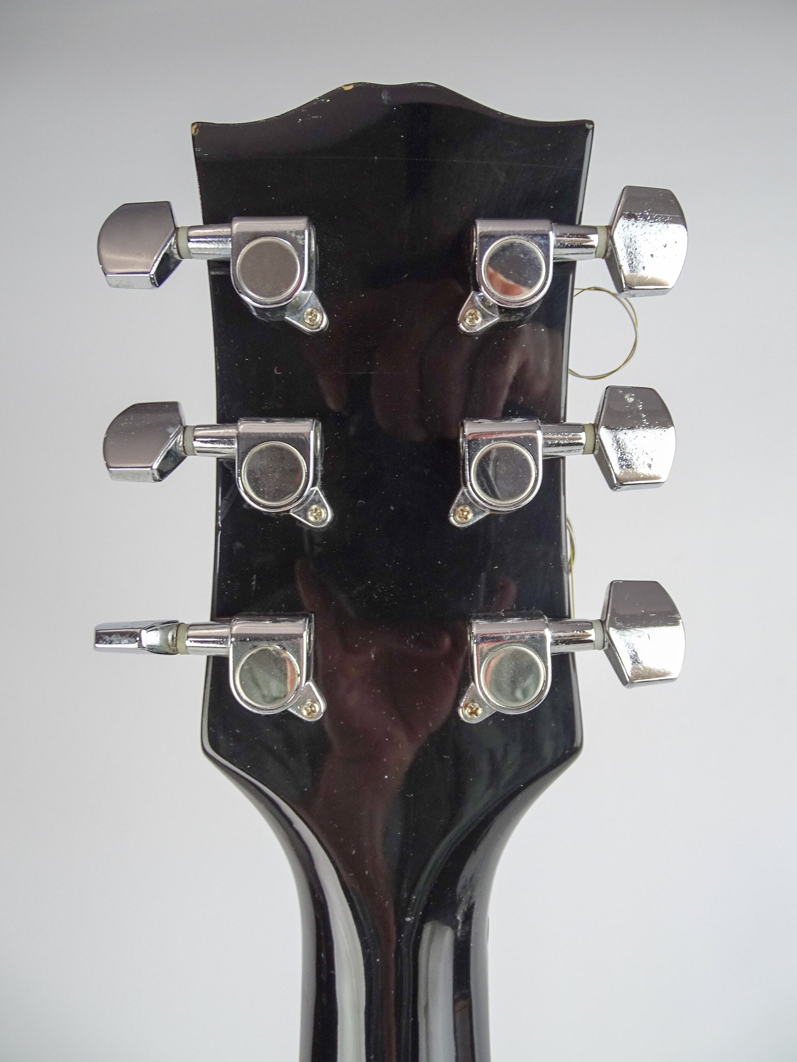 Gibson/Baldwin Guitar - 8