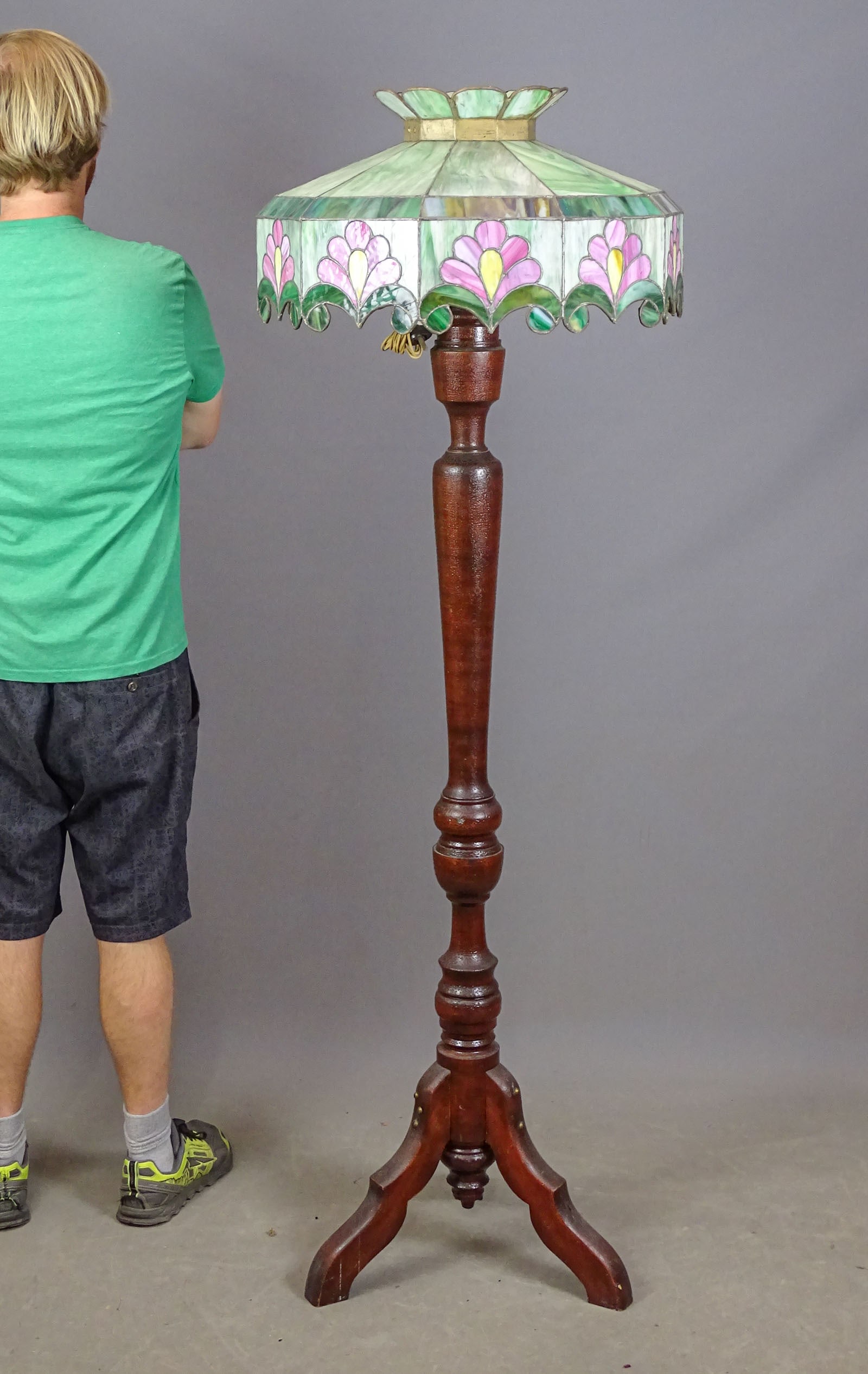 Floor Lamp: Wooden lamp base with stained glass shade.67" Ht..