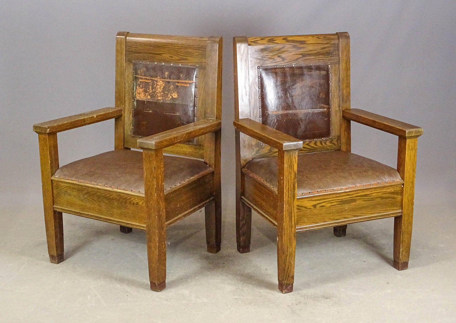 Pair of Mission Oak Chairs: Pair of Mission oak Lodge style chairs. 18" seat Ht., 41 1/2" overall Ht..