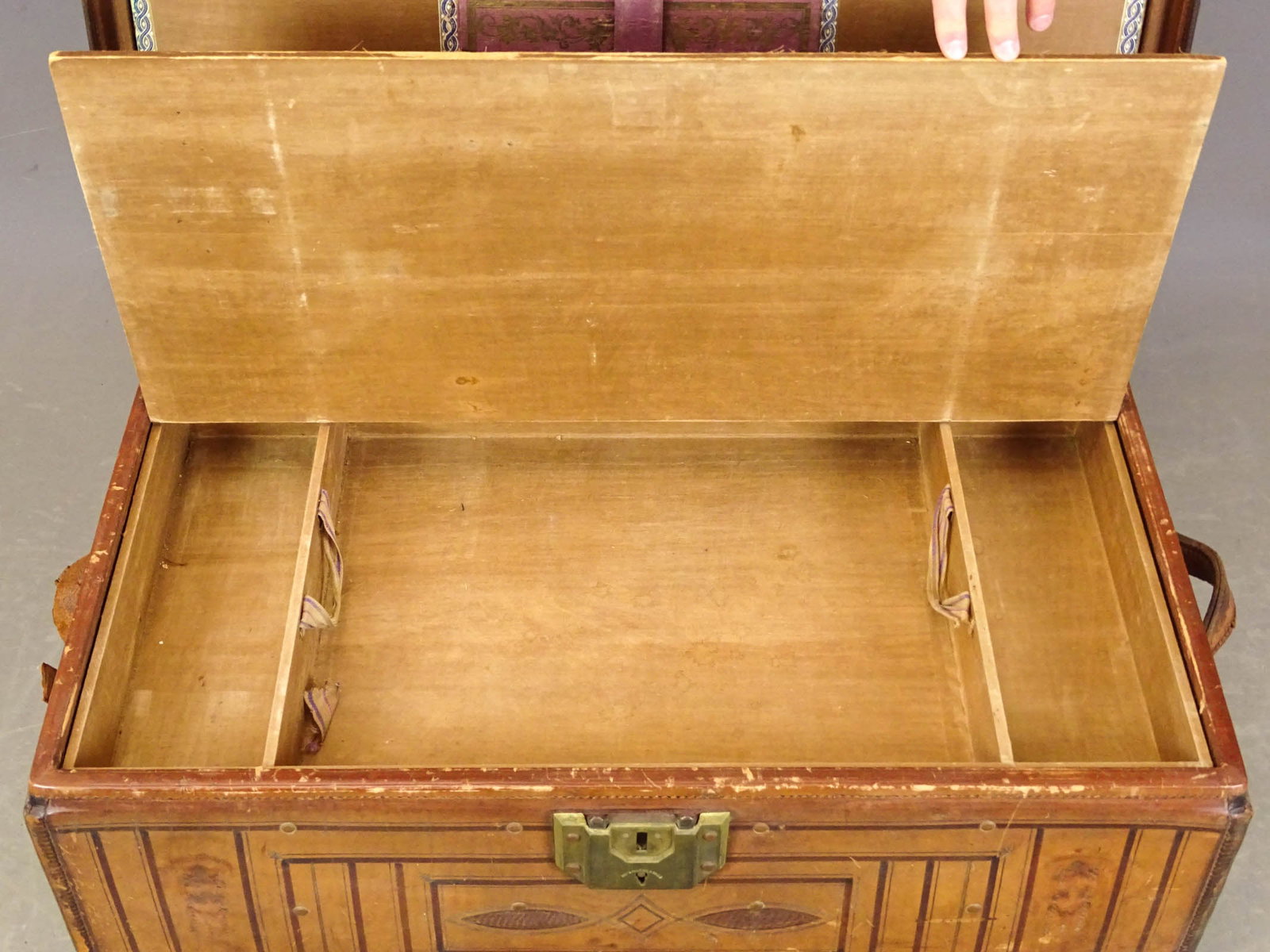 19th c. Trunk - 4