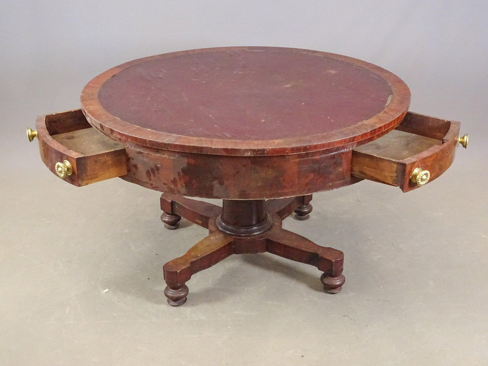 19th c. Drum Table - 5