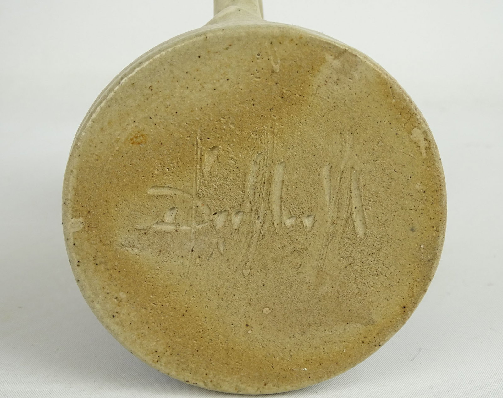 Stoneware Lot - 8