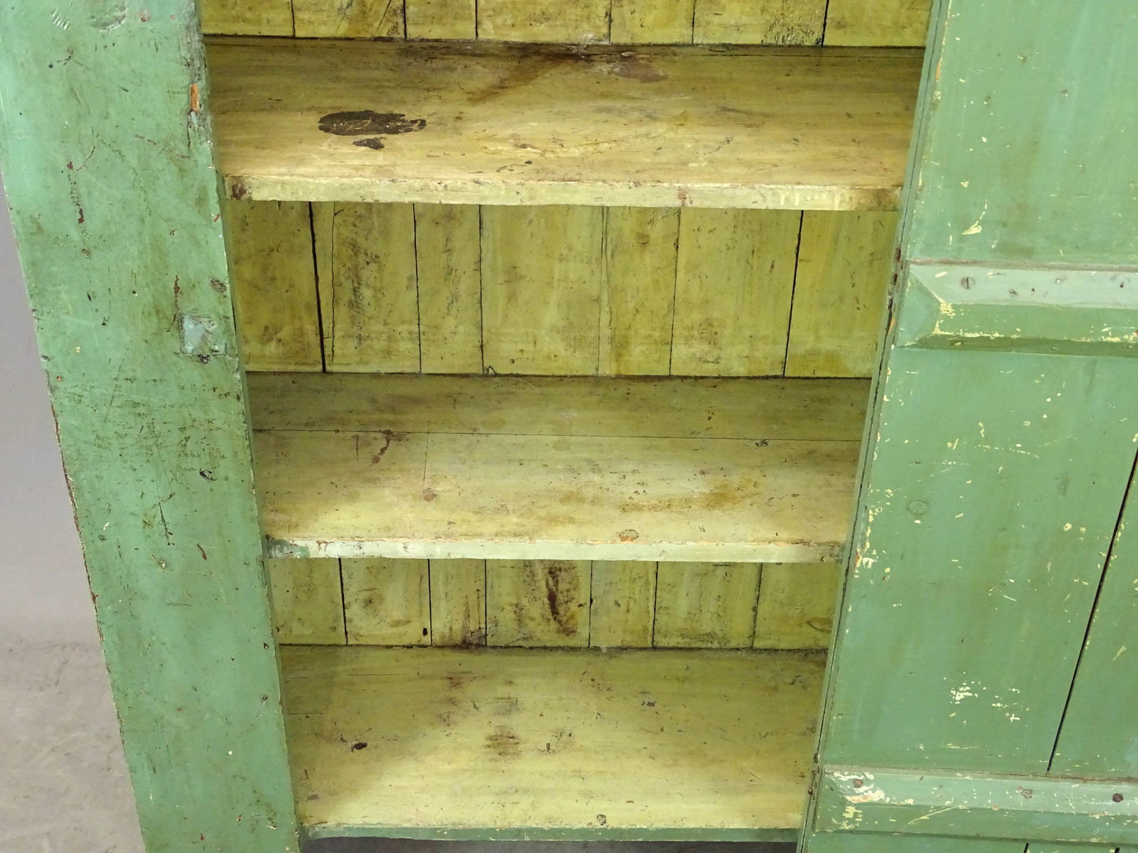 19th c. Wall Cupboard - 5