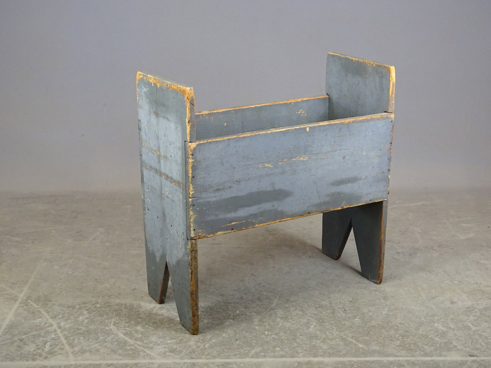 Primitive Storage Bench - 4