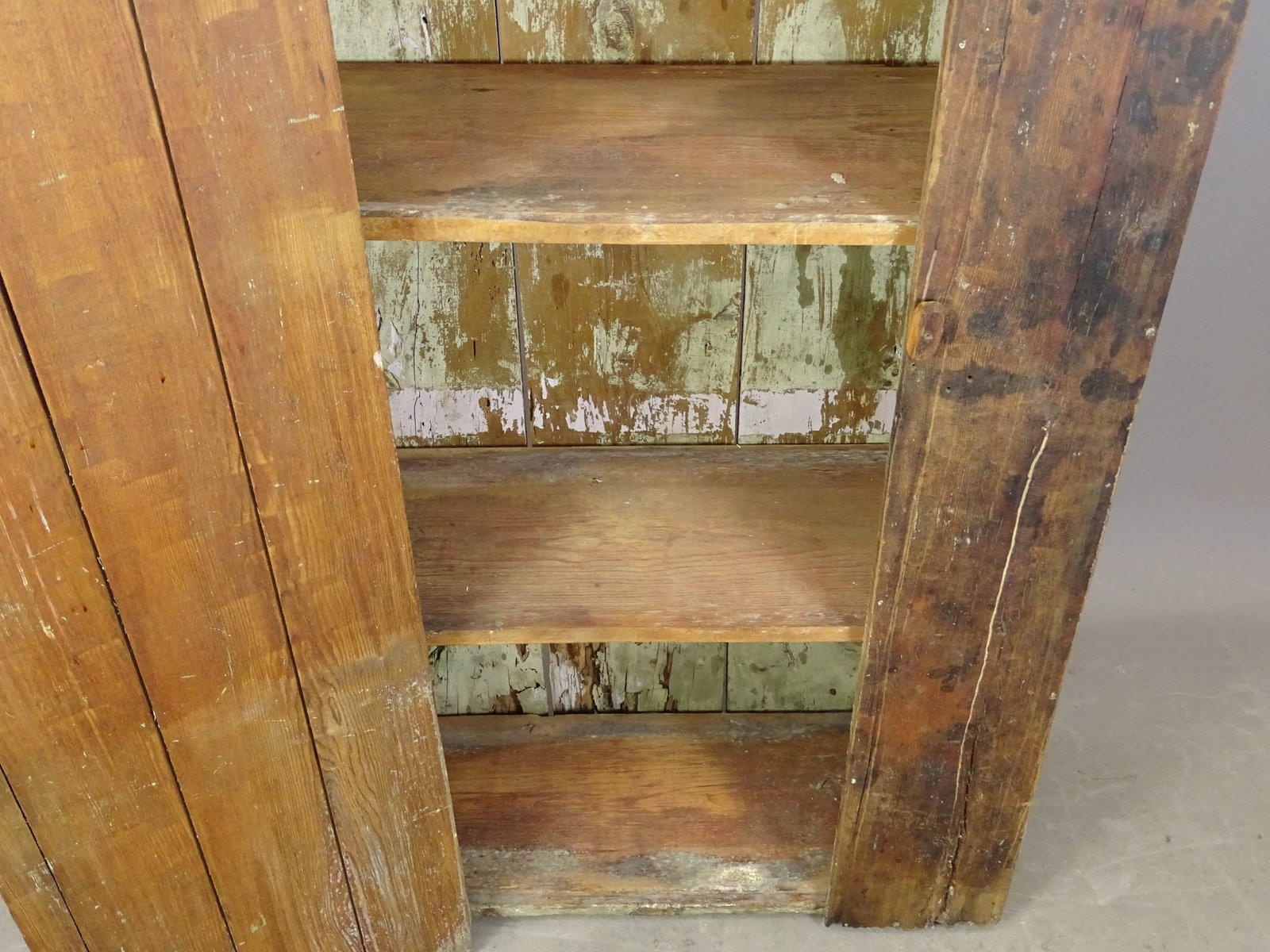 19th c. Cupboard - 3