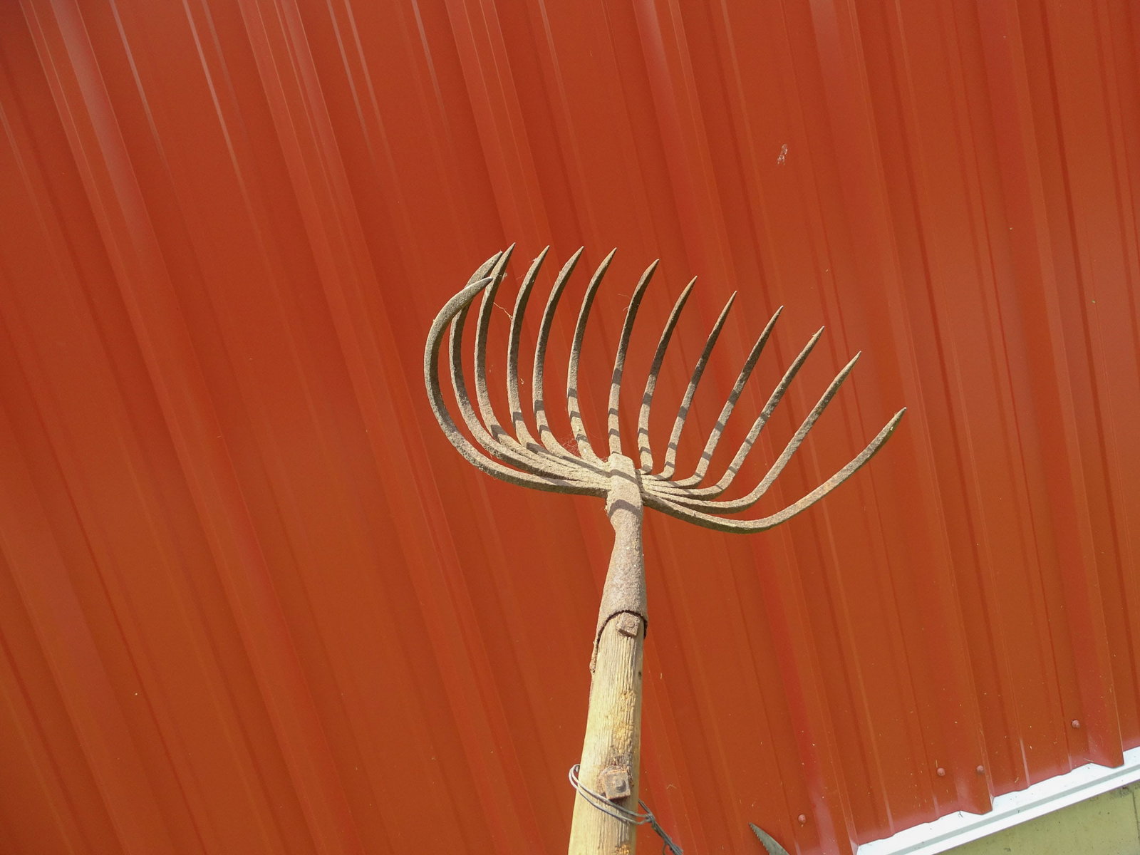Large Grabbing Tool - 3