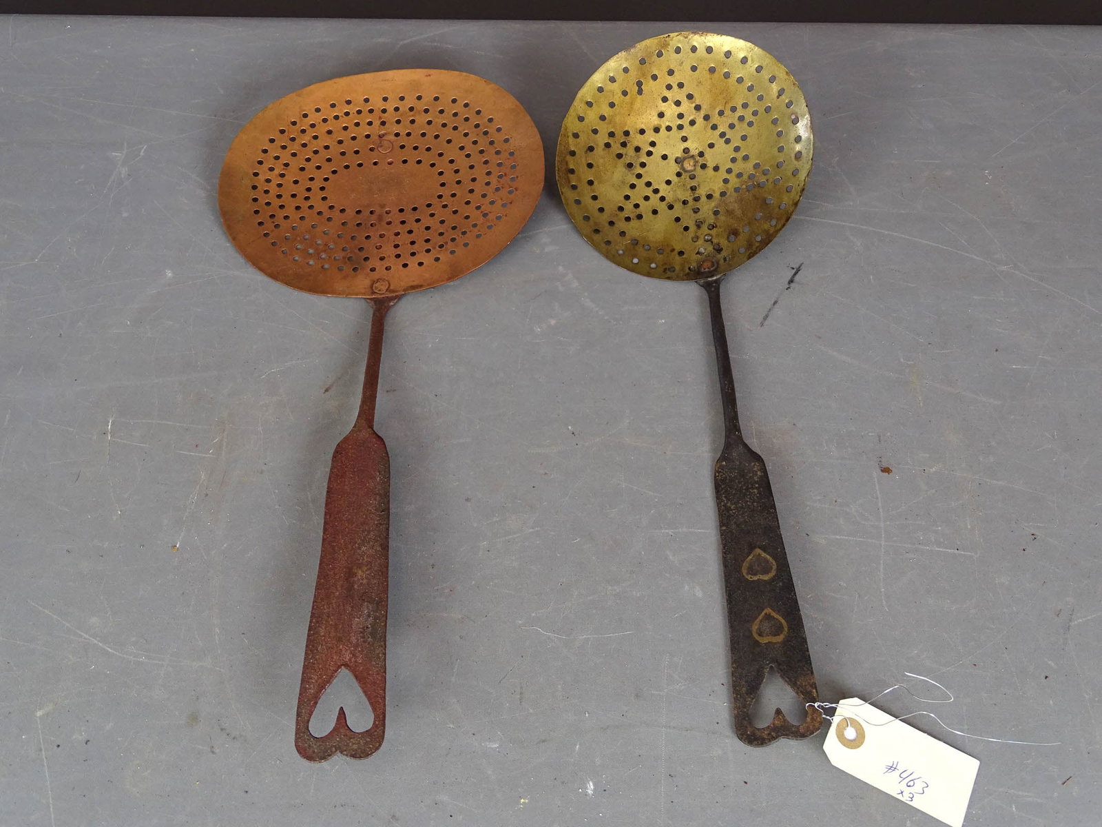 Lot (3) Strainers - 4