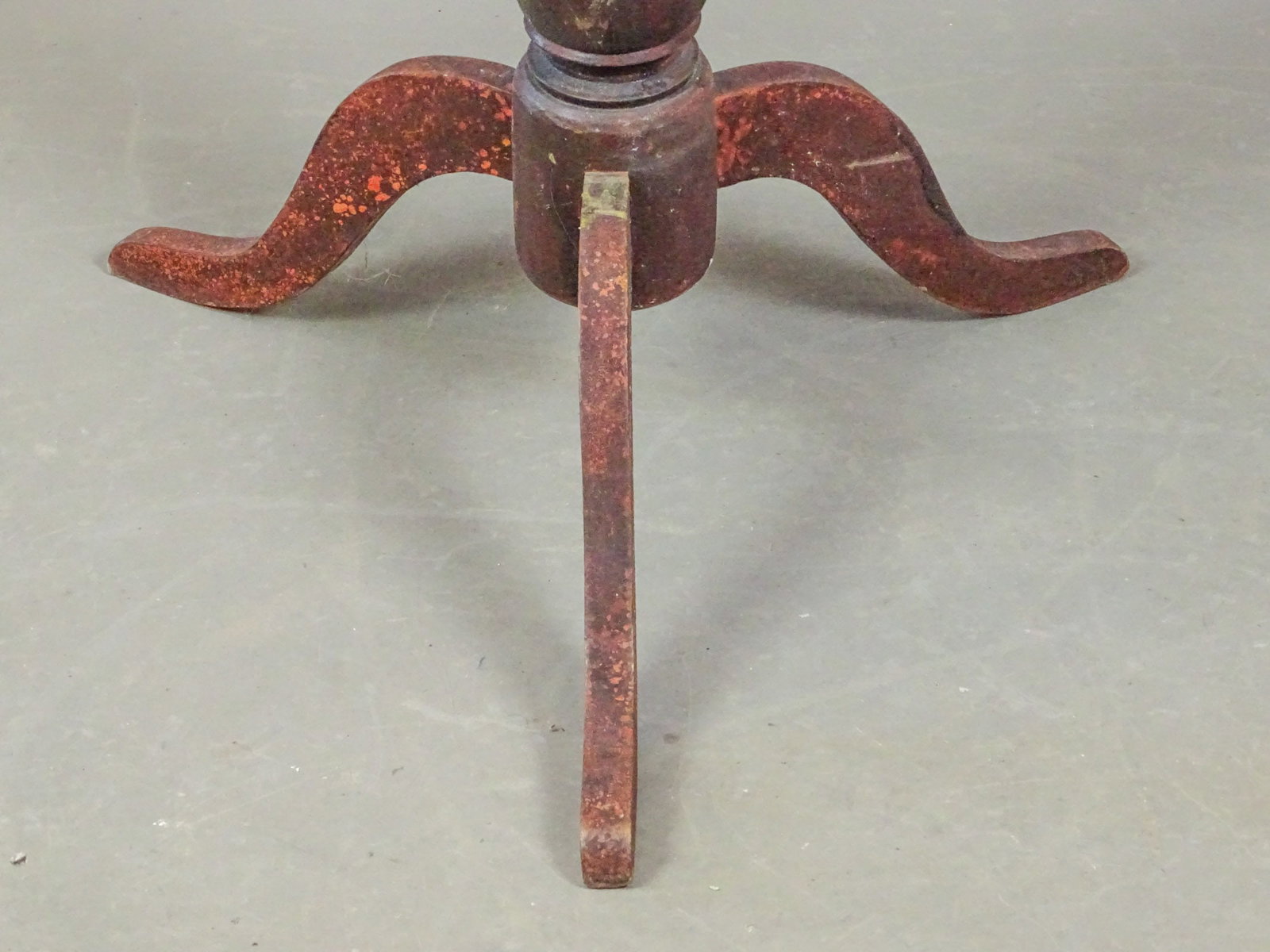 18th c. Tea Table - 2