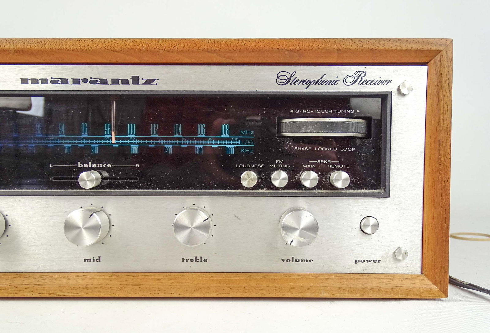 Marantz Receiver - 4