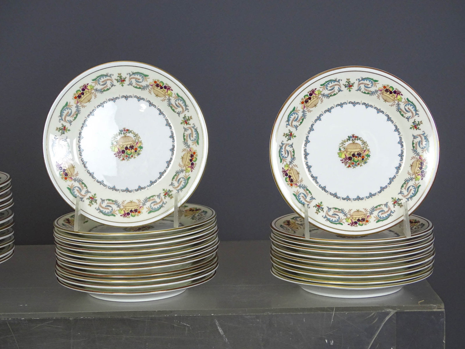 Aynsley Dinner Service - 5
