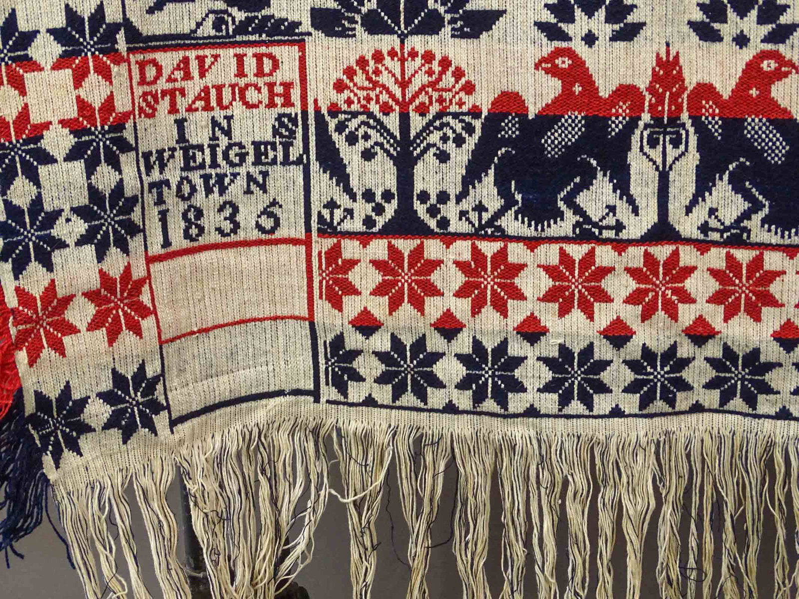 19th c. Eagle Coverlet - 3