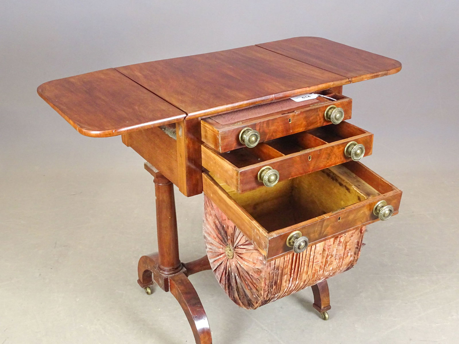 19th c. Classical Sewing Stand - 2