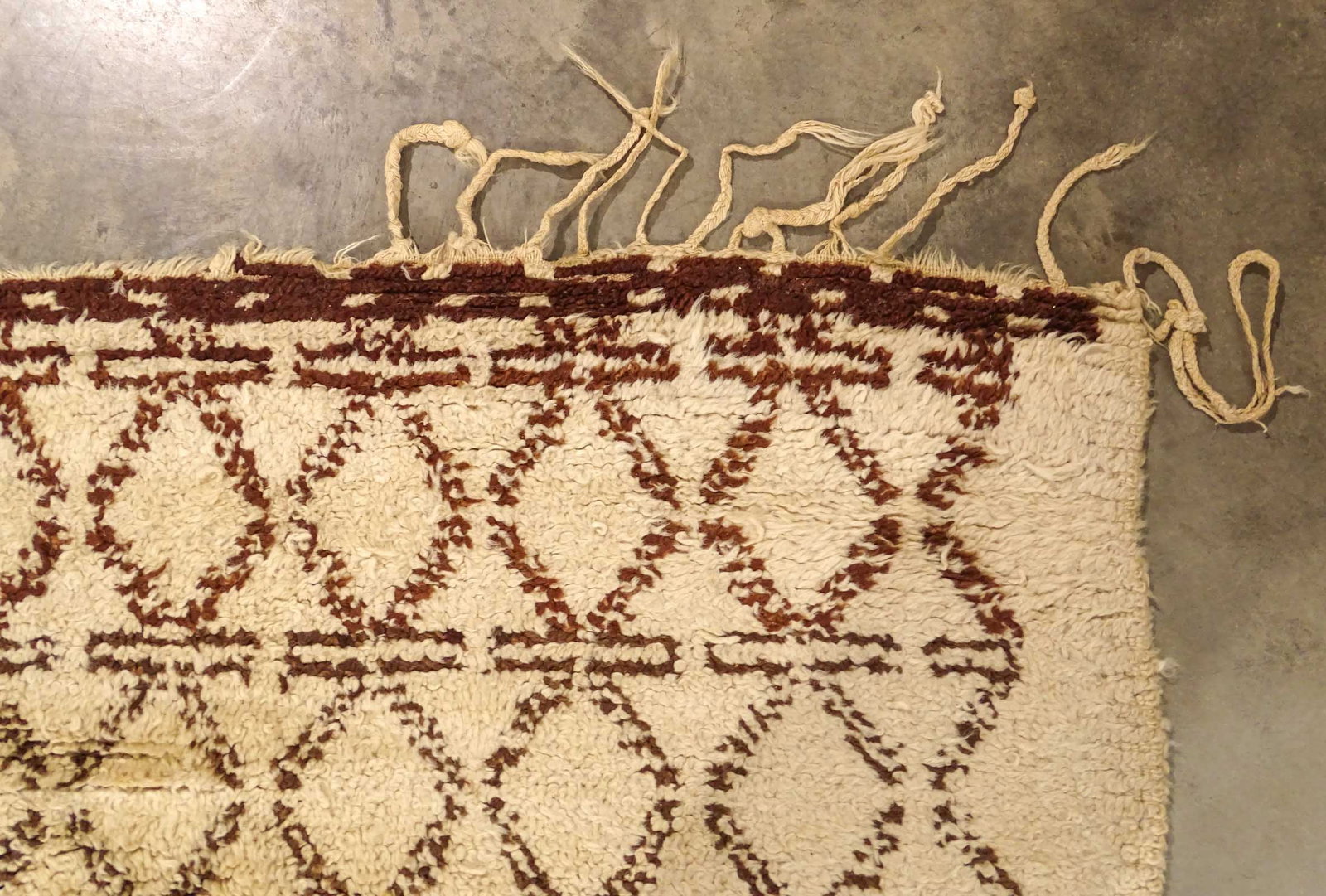 Roomsize Wool Rug - 6