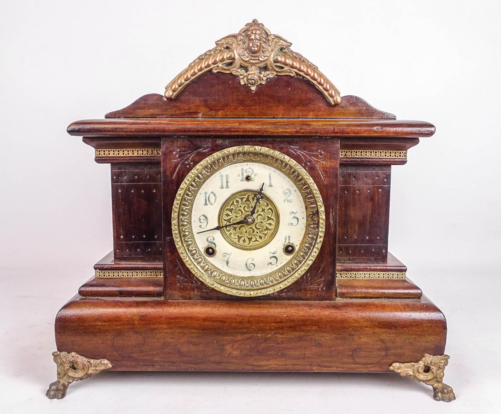 Victorian Mantel Clock: Victorian mantel clock. 16" x 8" x 15".