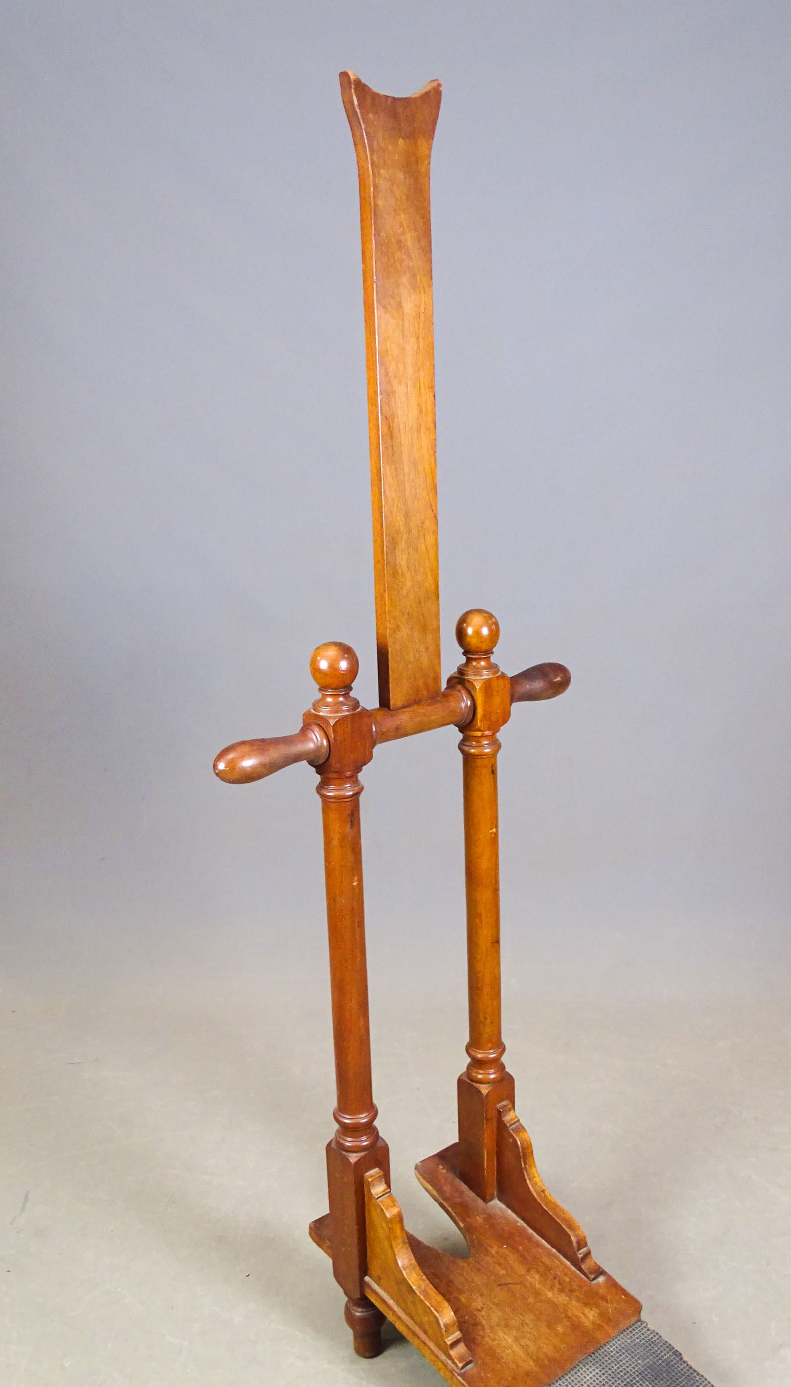 Bootjack Bench - 3