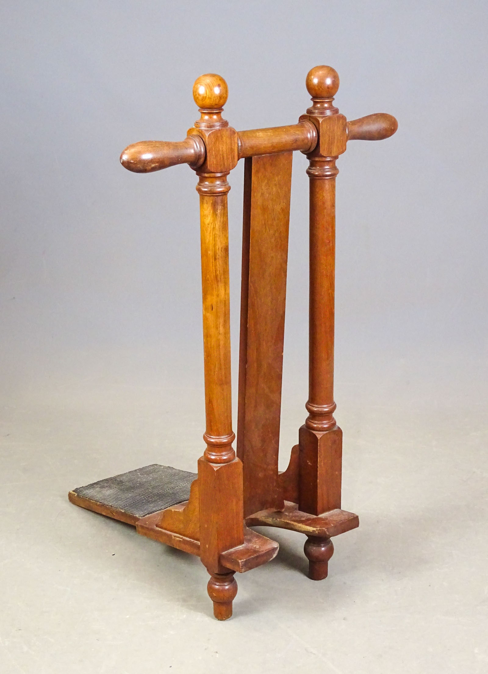 Bootjack Bench - 4
