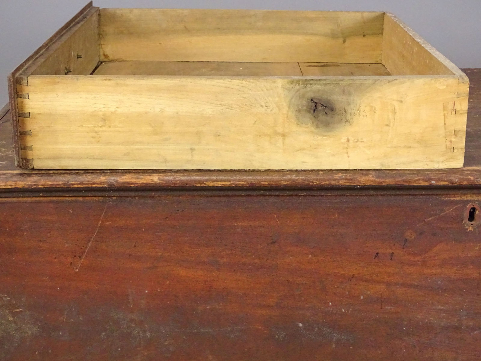 18th c. Blanket Box - 4