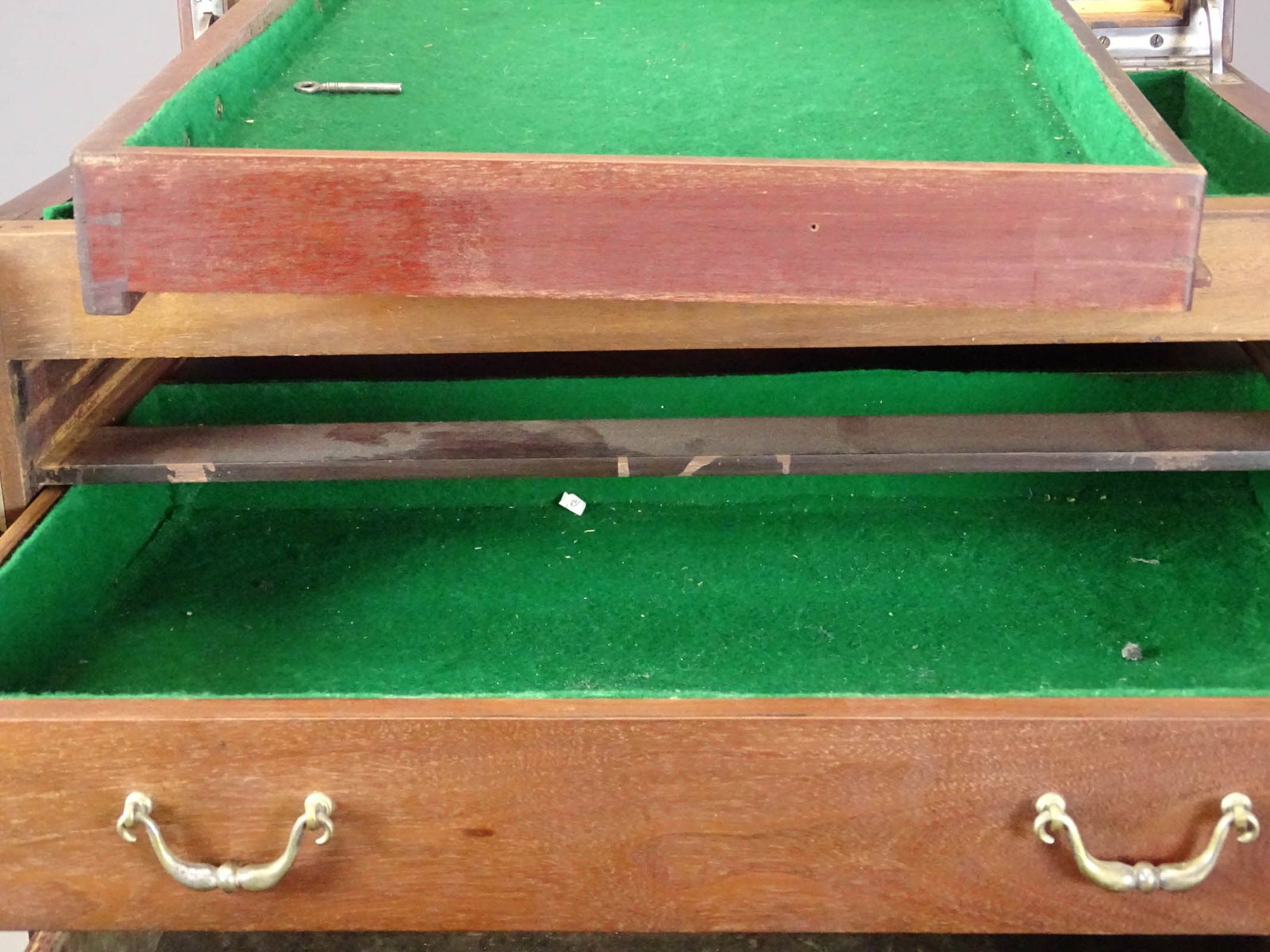 Silver Chest on Stand - 3