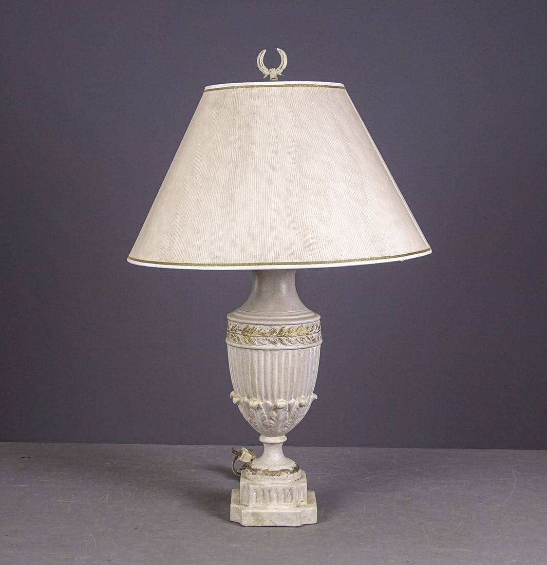 Table Lamp (1 of 3)