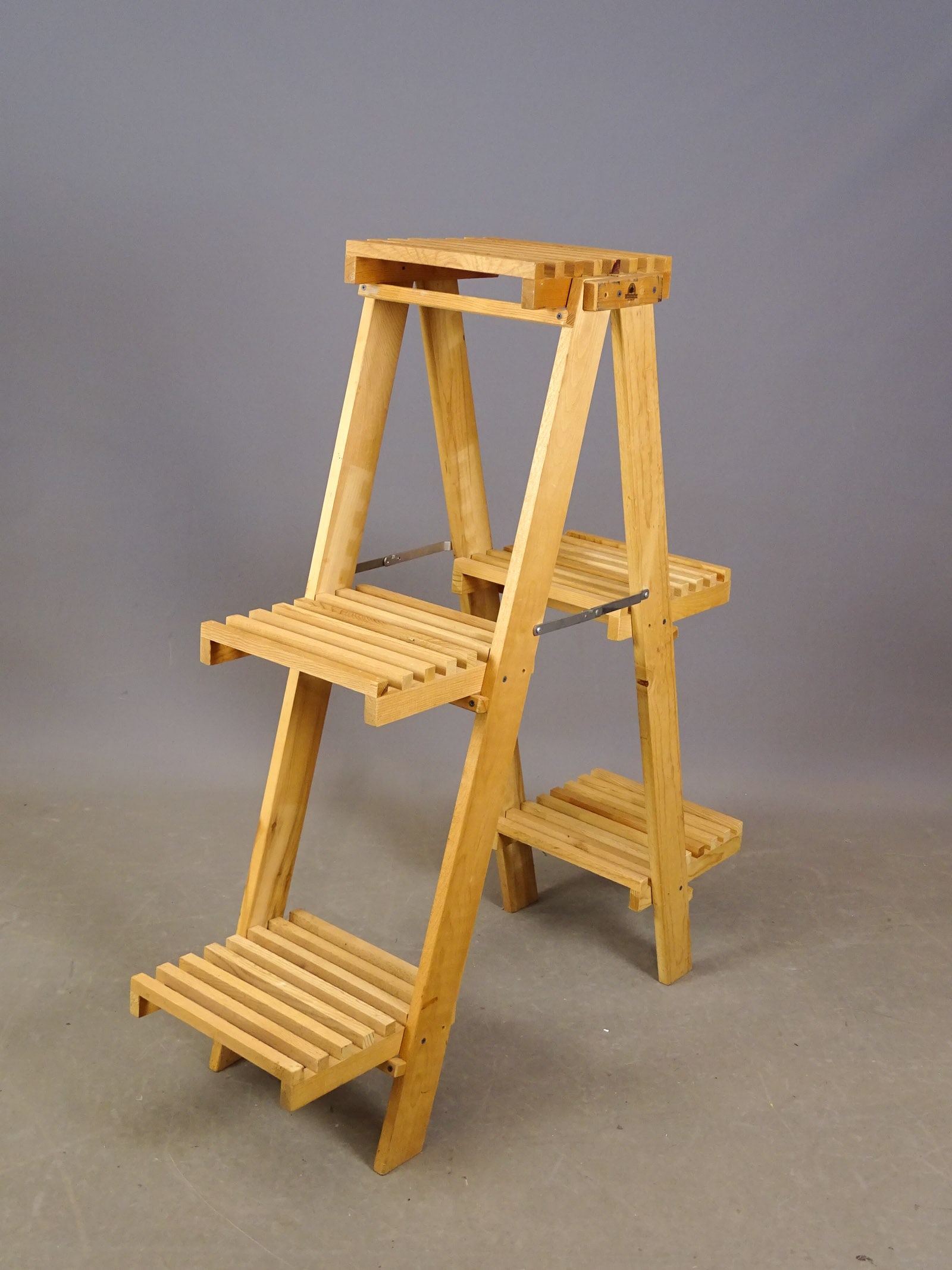 Display Racks - 4