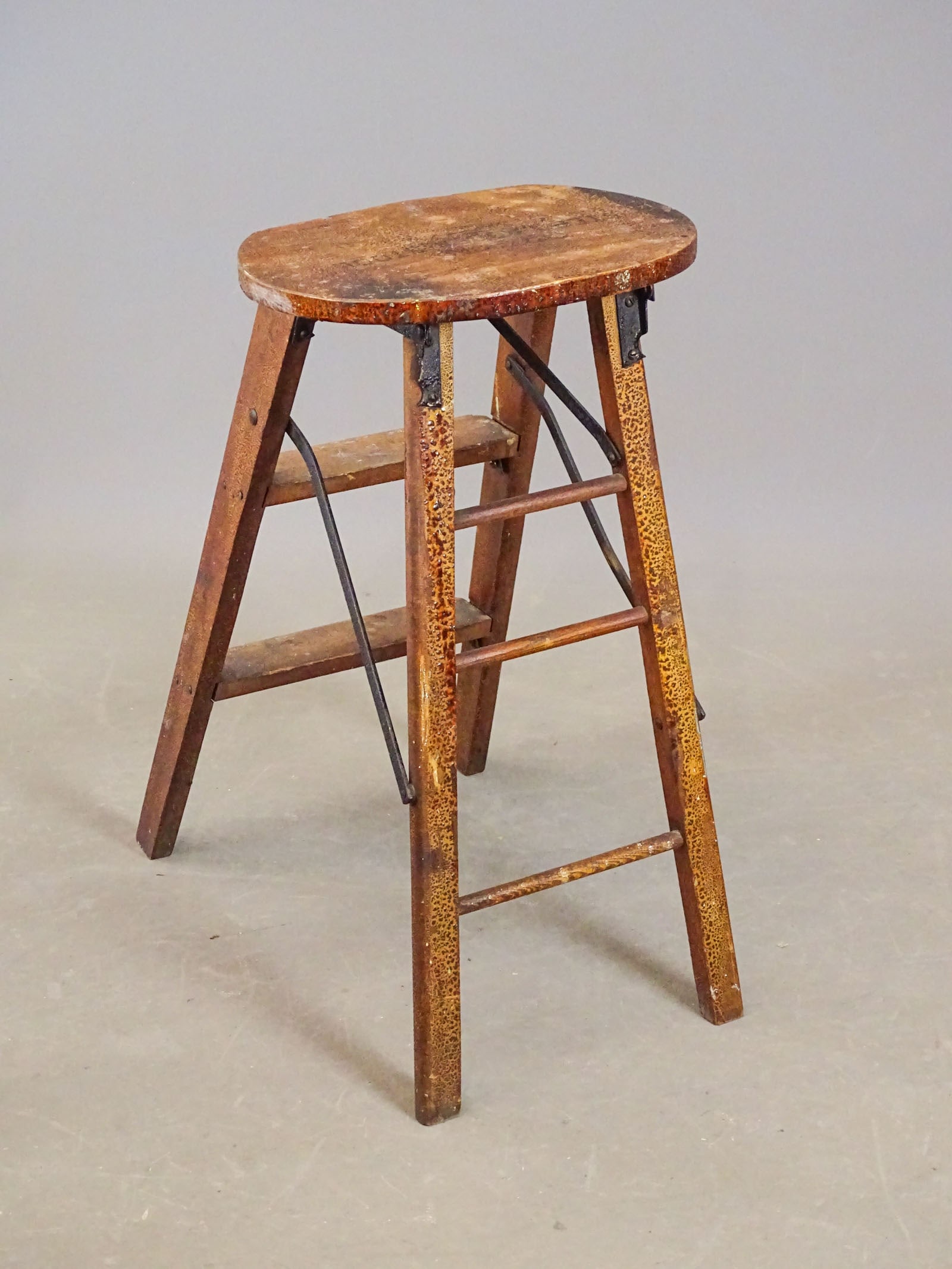 Folding Step-Ladders - 4
