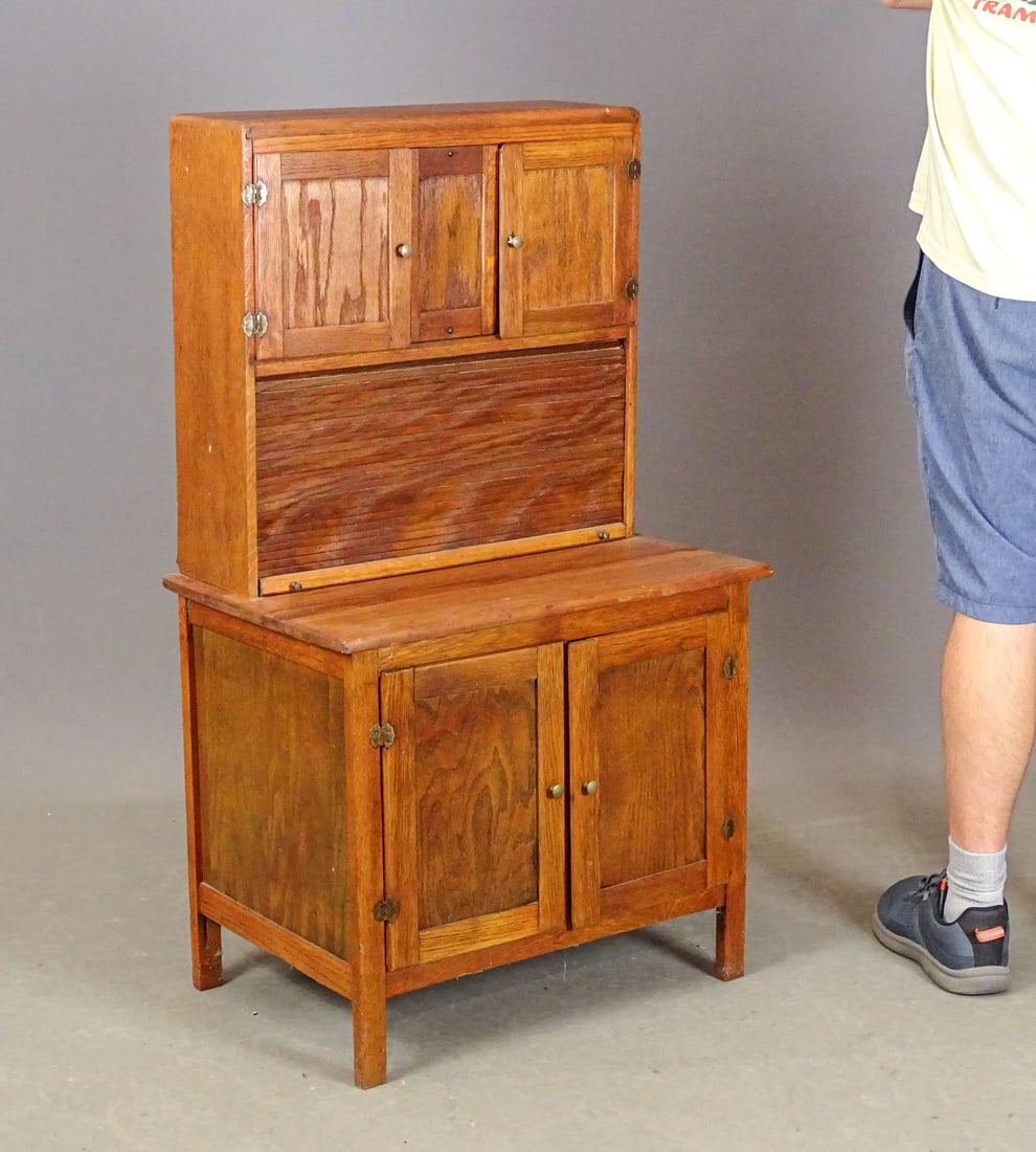 Vintage Child's Hoosier Cabinet: Vintage child's Hoosier cabinet. 24" x 17" x 42" Ht..