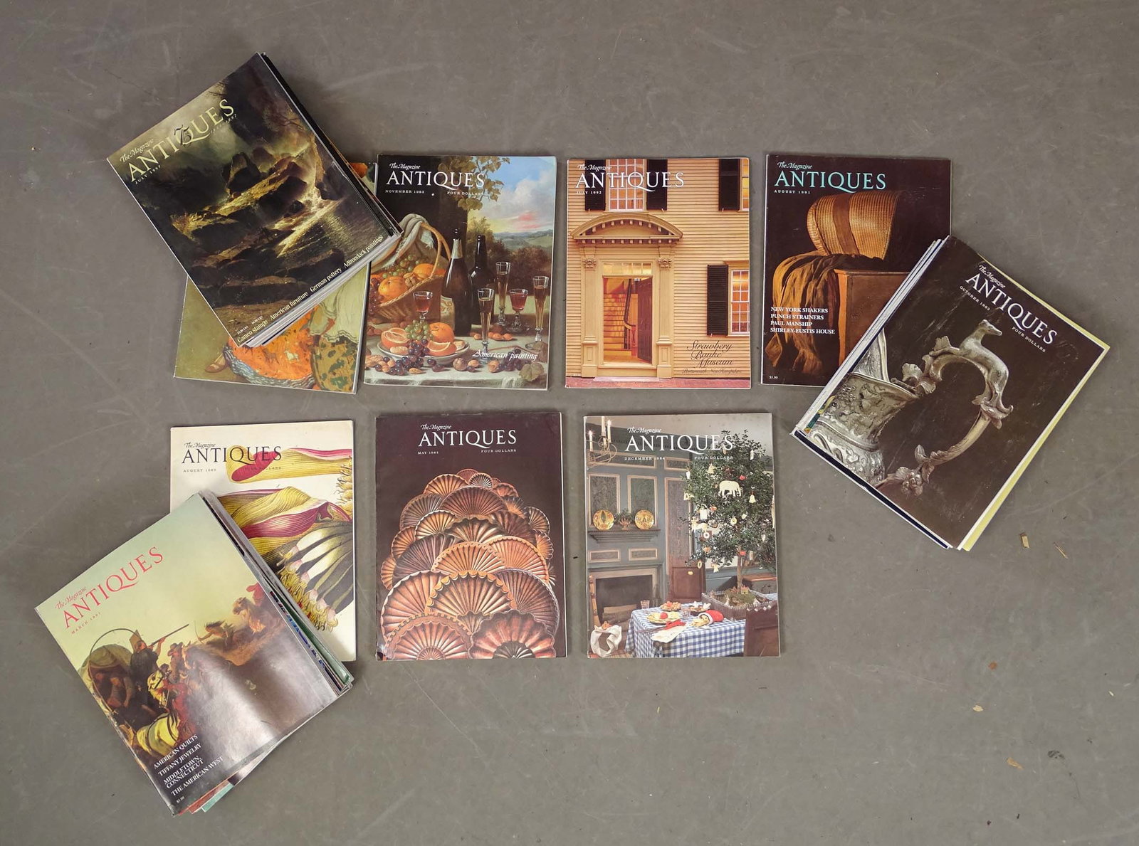 Antique Magazines: Lot of various Antique magazines.