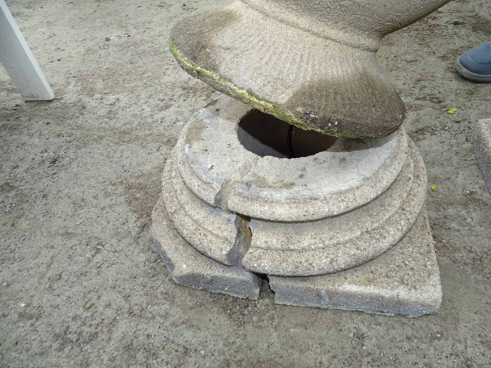 Set (4) Poured Stone Urns - 5