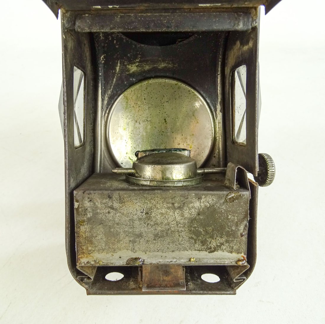 The Falcon Lamp - 4