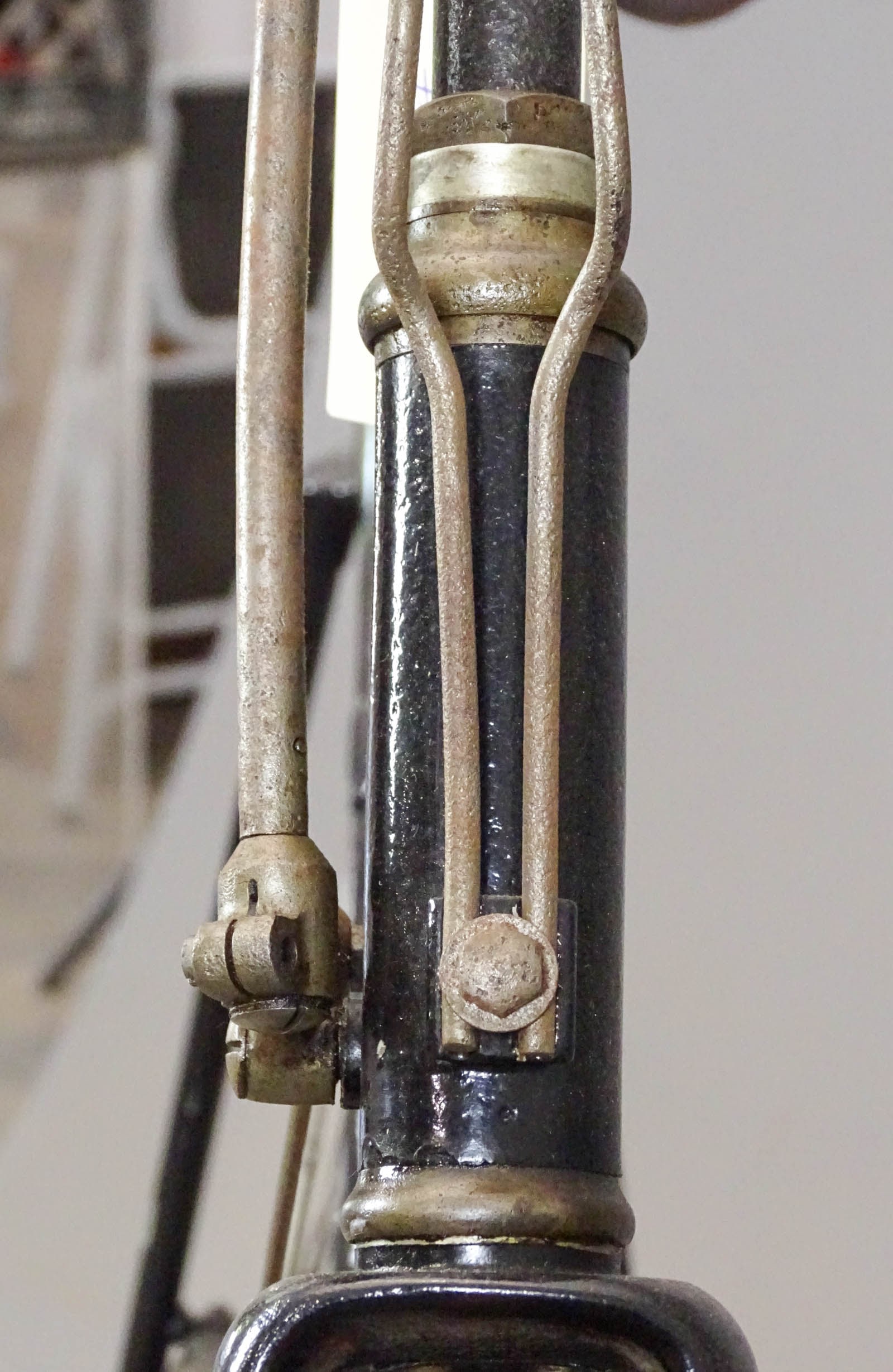 Columbia Roadster Safety - 8