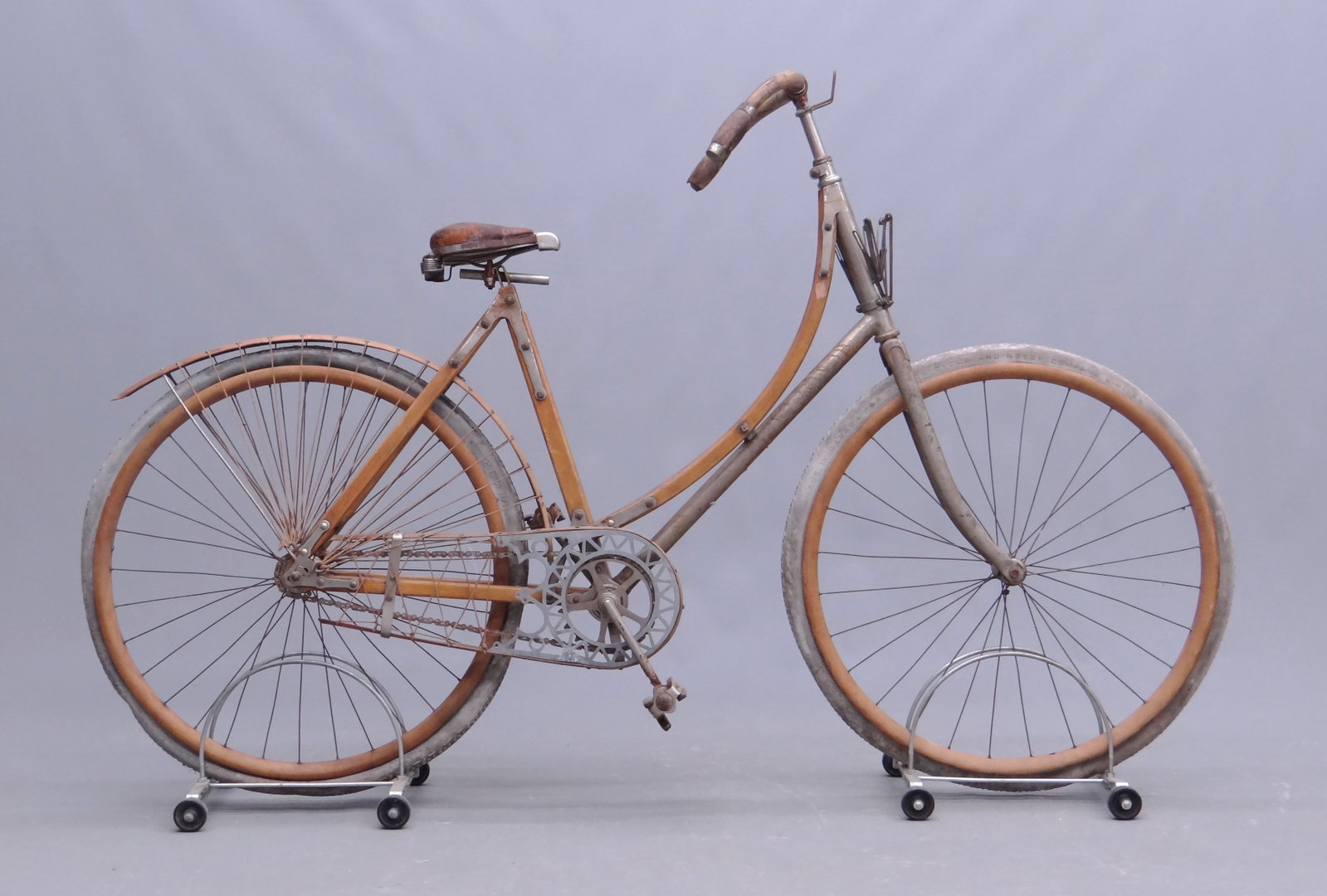 C. 1898 Comet Wooden Bicycle (1 of 19)