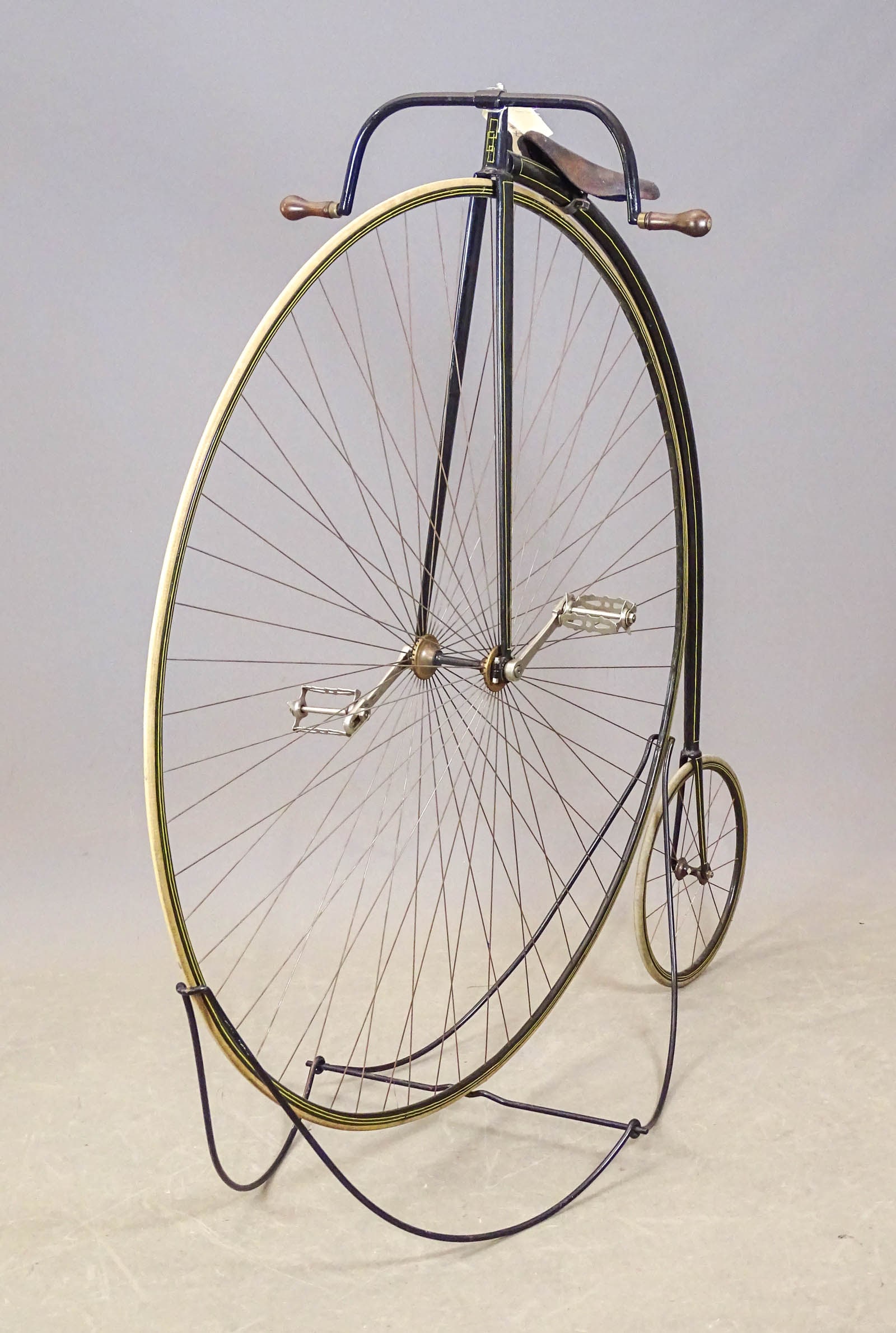 Humber Racing High Wheel Bicycle - 7