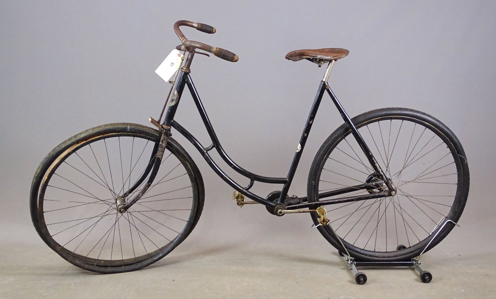 C. 1901 Columbia Model 75 Bicycle - 8