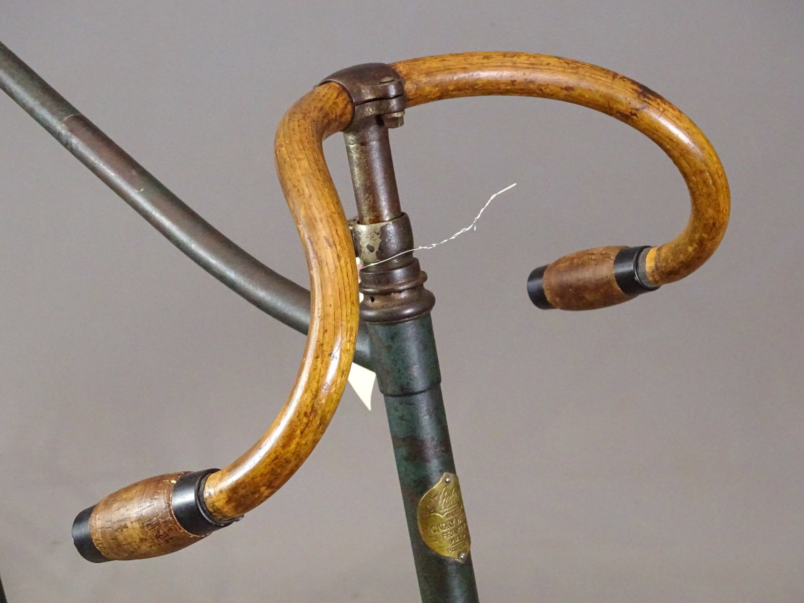 Hickory Pneumatic Safety Bicycle - 7