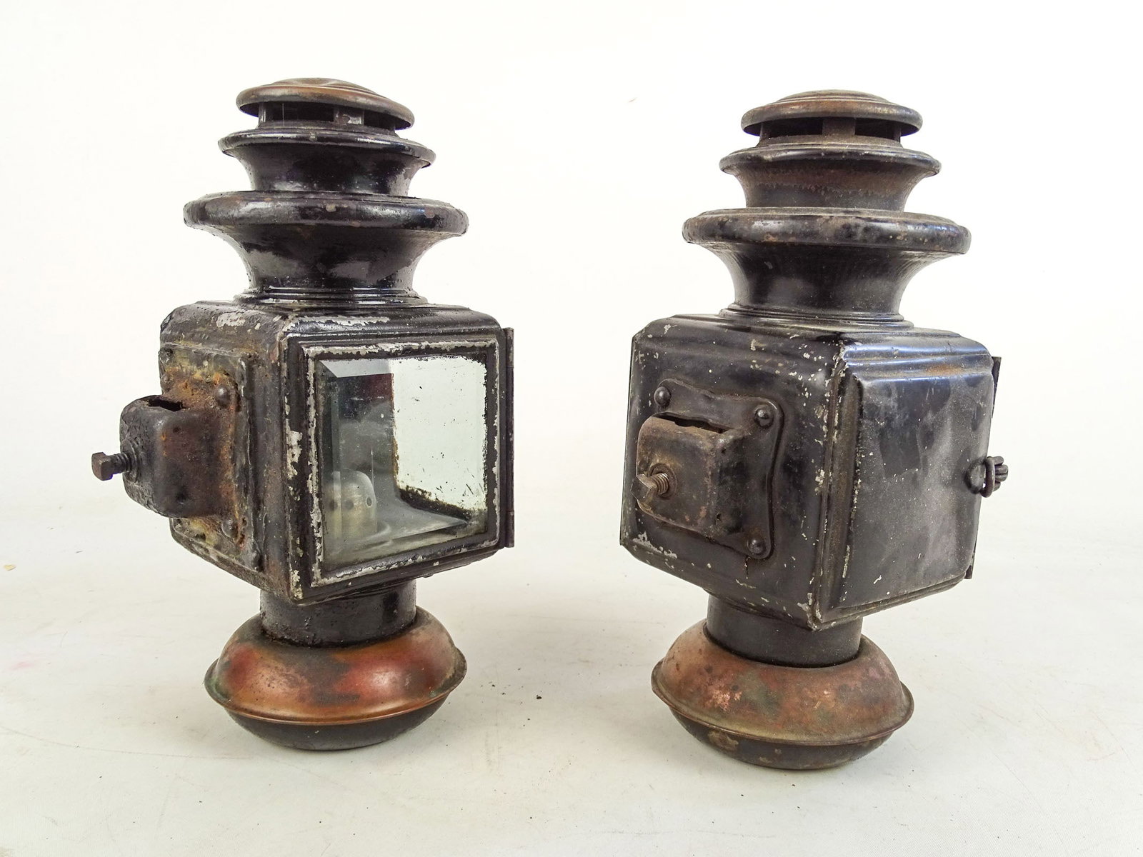 Pair Ford Auto Lamps - 4