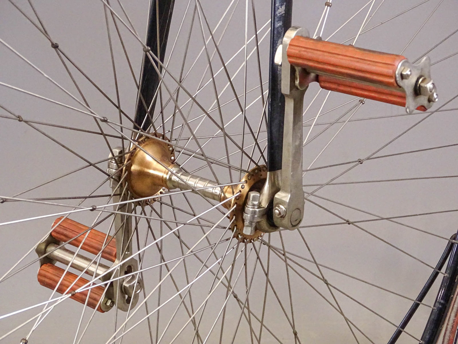 Meizcek High Wheel Bicycle - 4