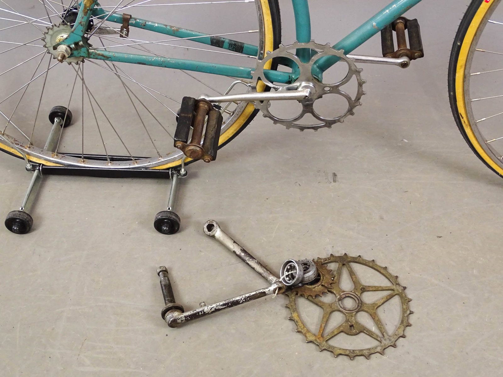 Unusual Racing Bicycle - 3