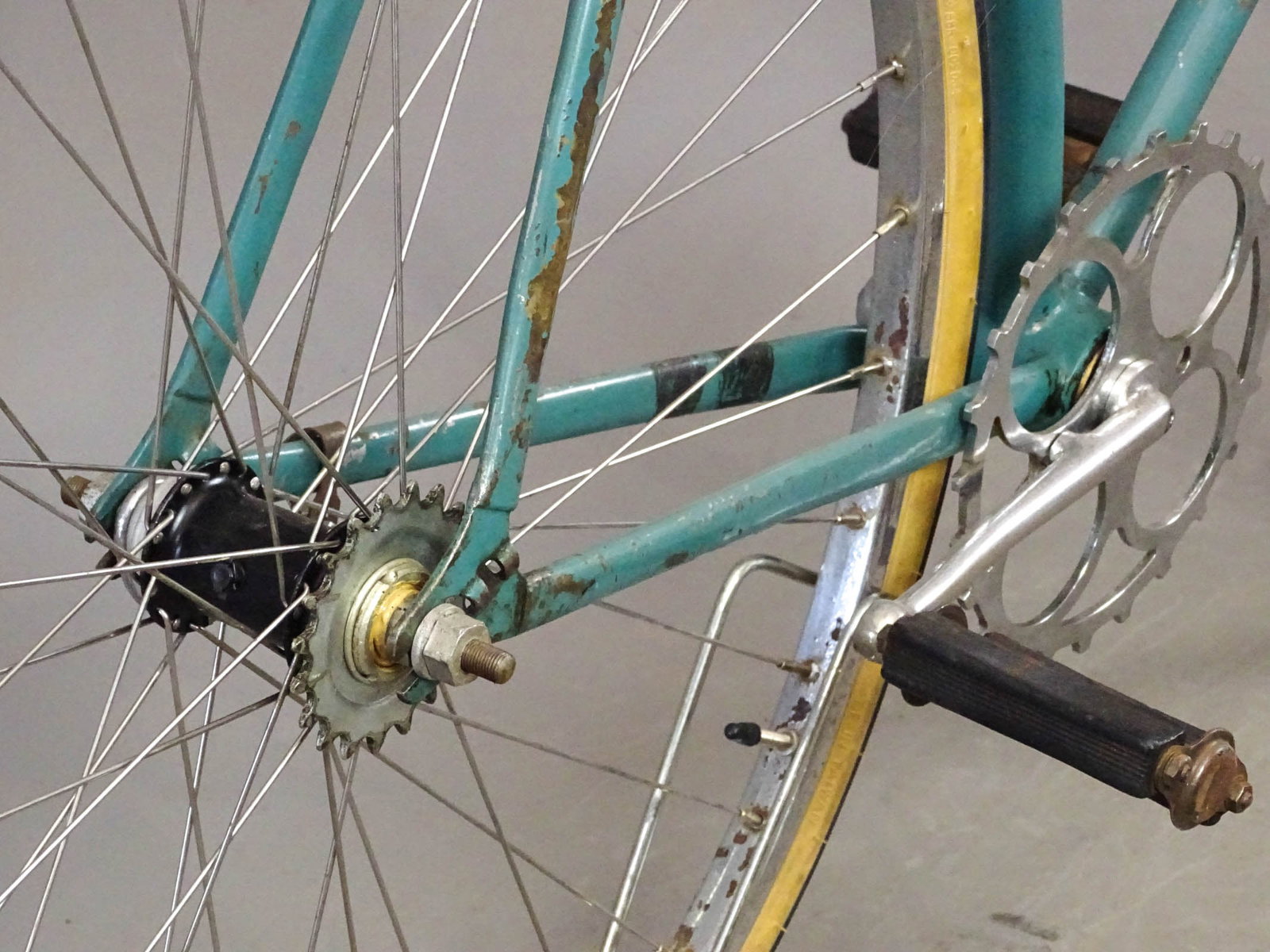Unusual Racing Bicycle - 5