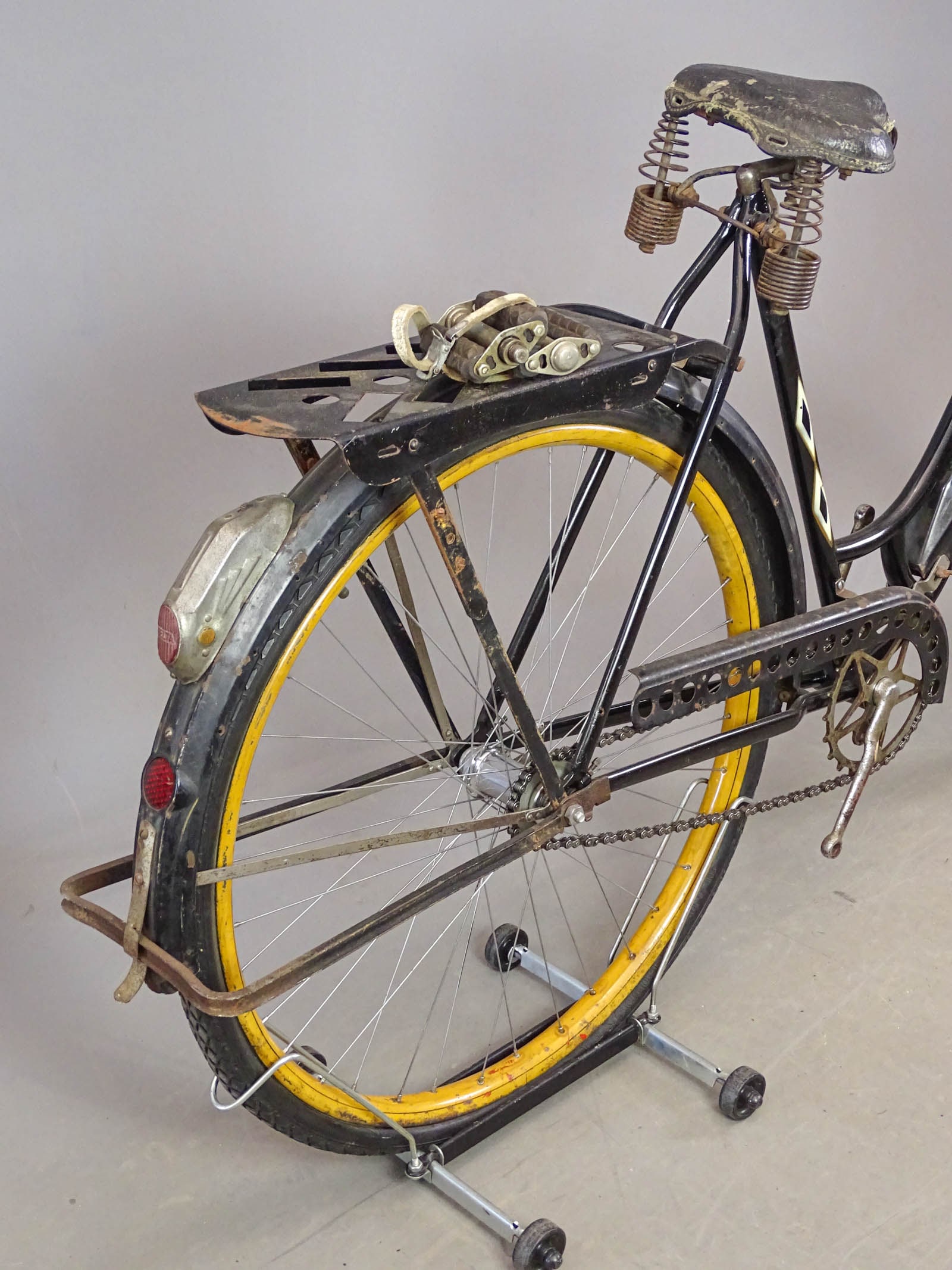 Iver Johnson Octo-Tank Bicycle - 4