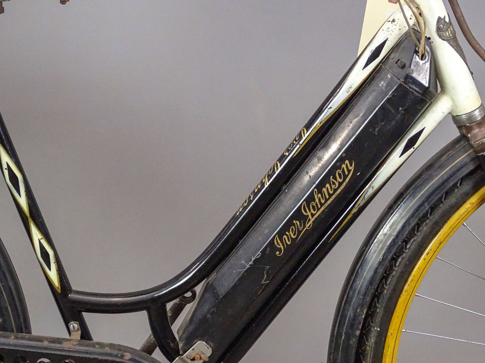 Iver Johnson Octo-Tank Bicycle - 5