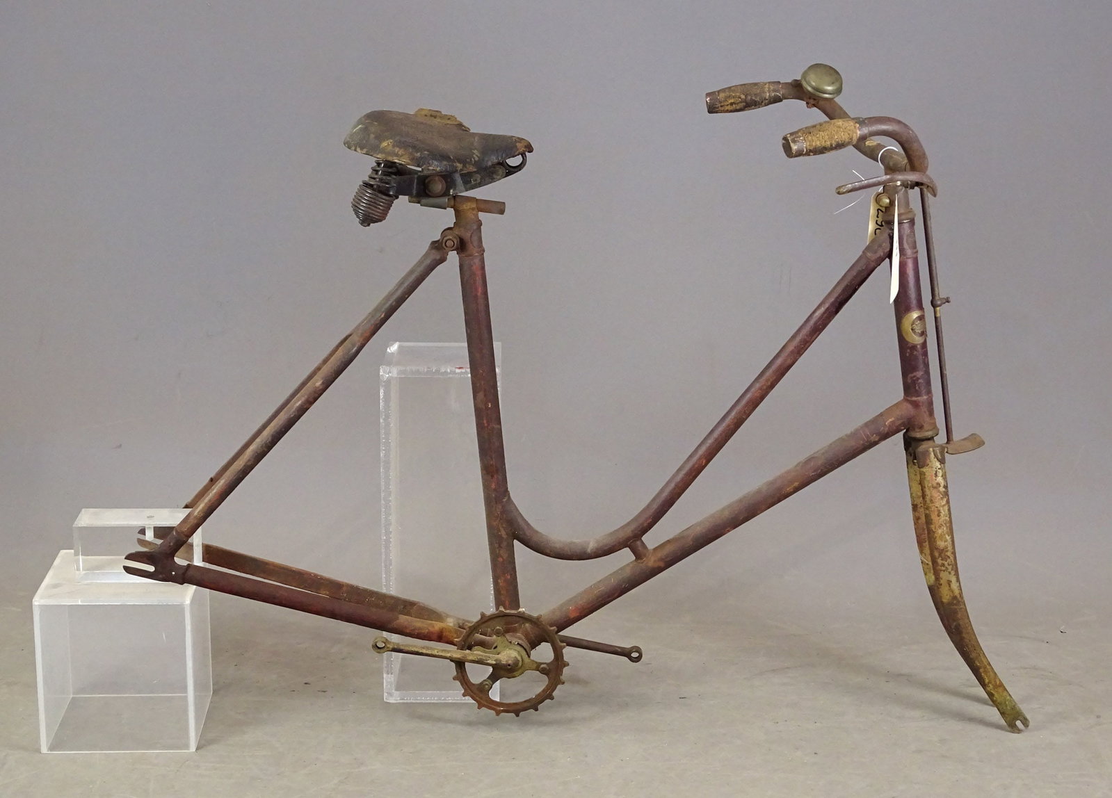 Ladies New Crescent Project Bicycle (1 of 9)