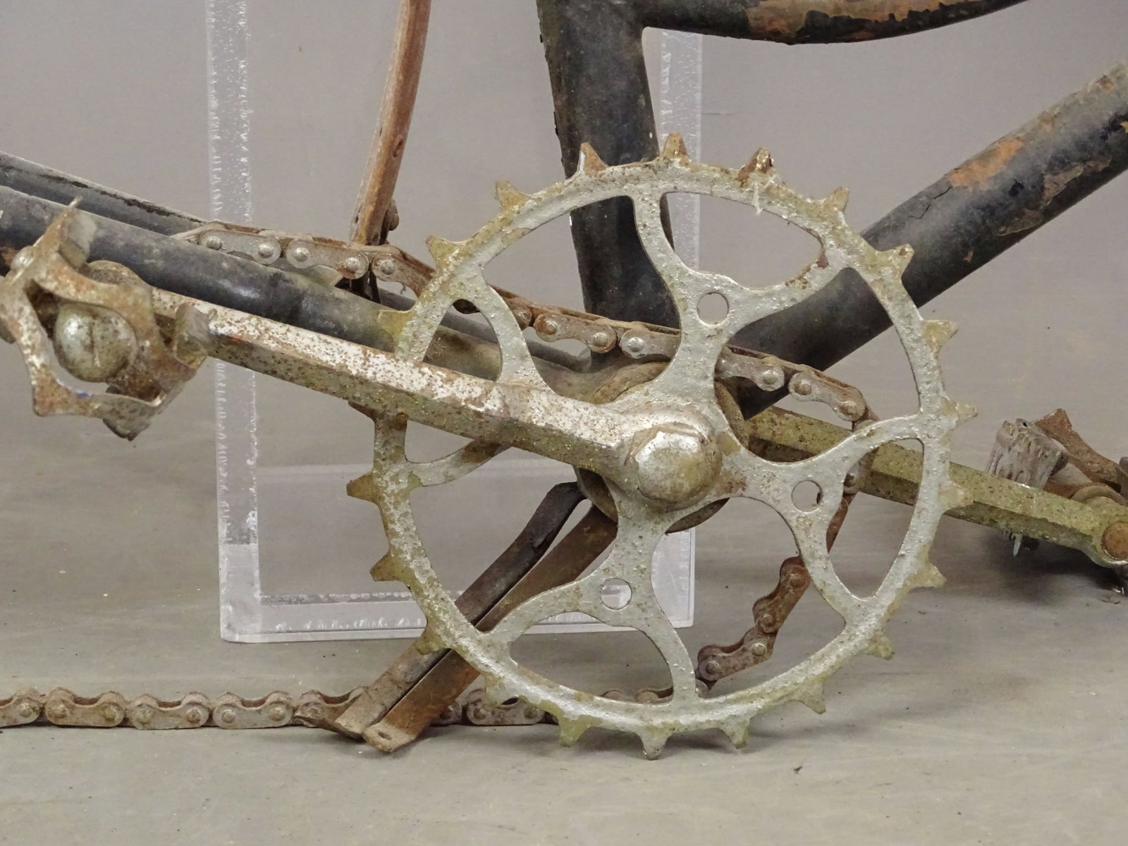Vedette Bicycle Frame - 2