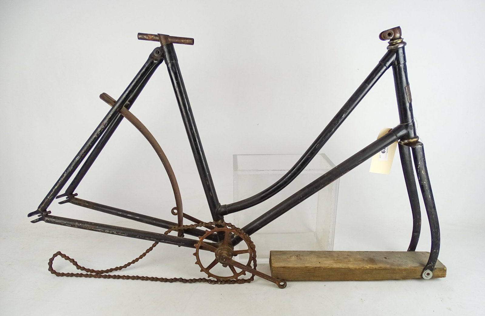 Waverly Bicycle: Early Waverly bicycle frame. Barn fresh condition. Gary Sanderson Collection.