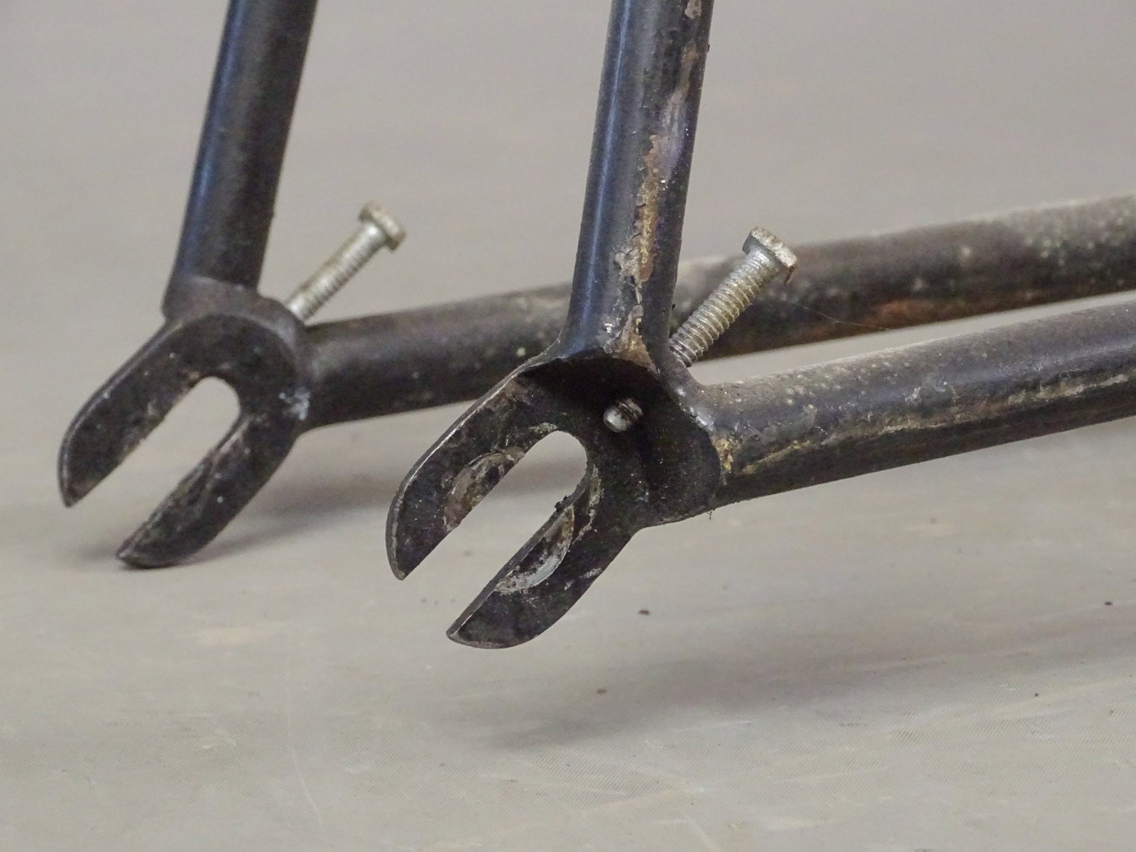 Unknown Maker Frame - 3