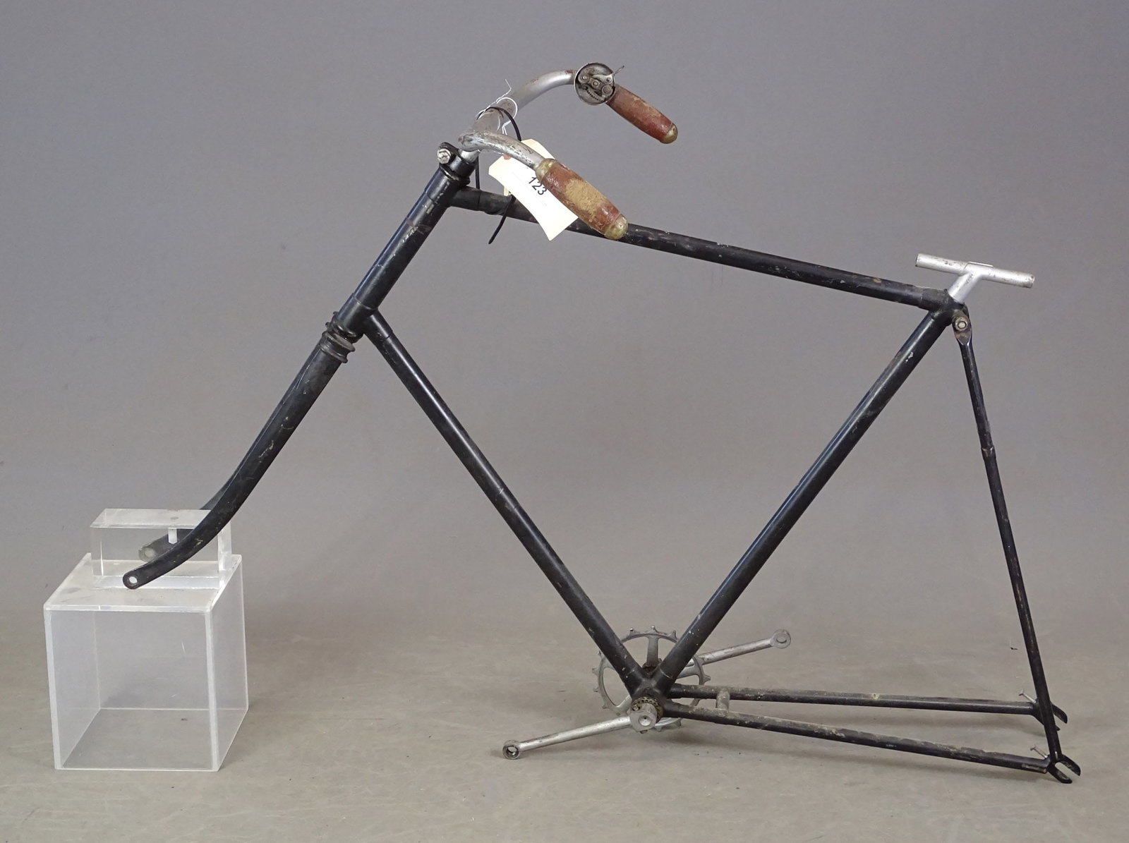 Unknown Maker Frame - 8